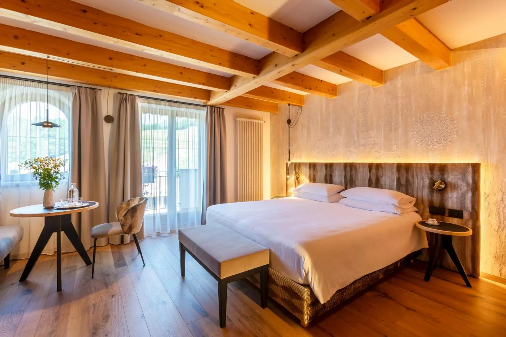 Family Suite - Split Level (2 Adults + 2 Children) in Hotel Lagorai Resort & Spa Family Suite - Split Level (2 Adults + 2 Children) in Hotel Lagorai Resort & Spa