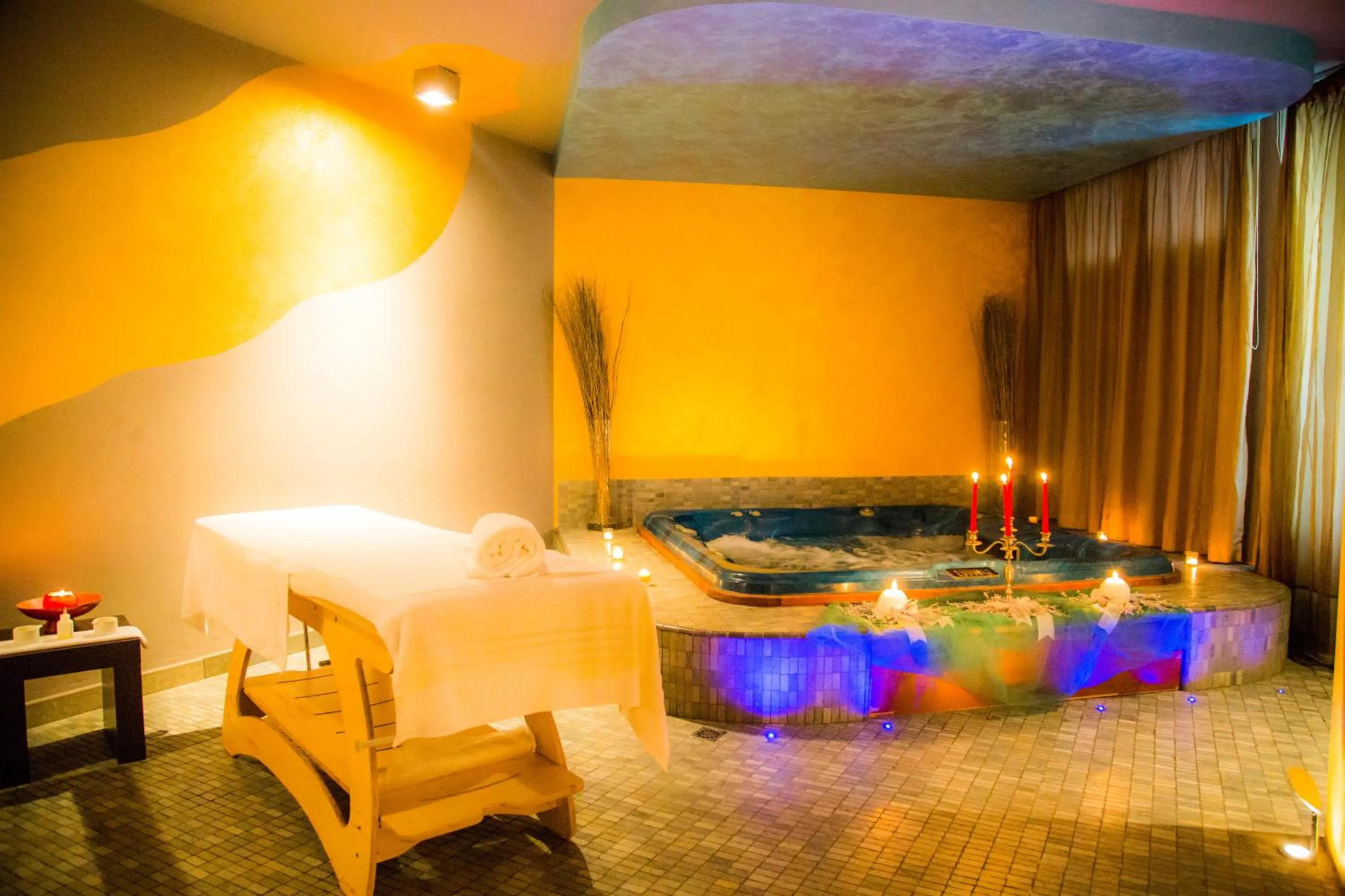 Hot Tub in Hotel San Martino