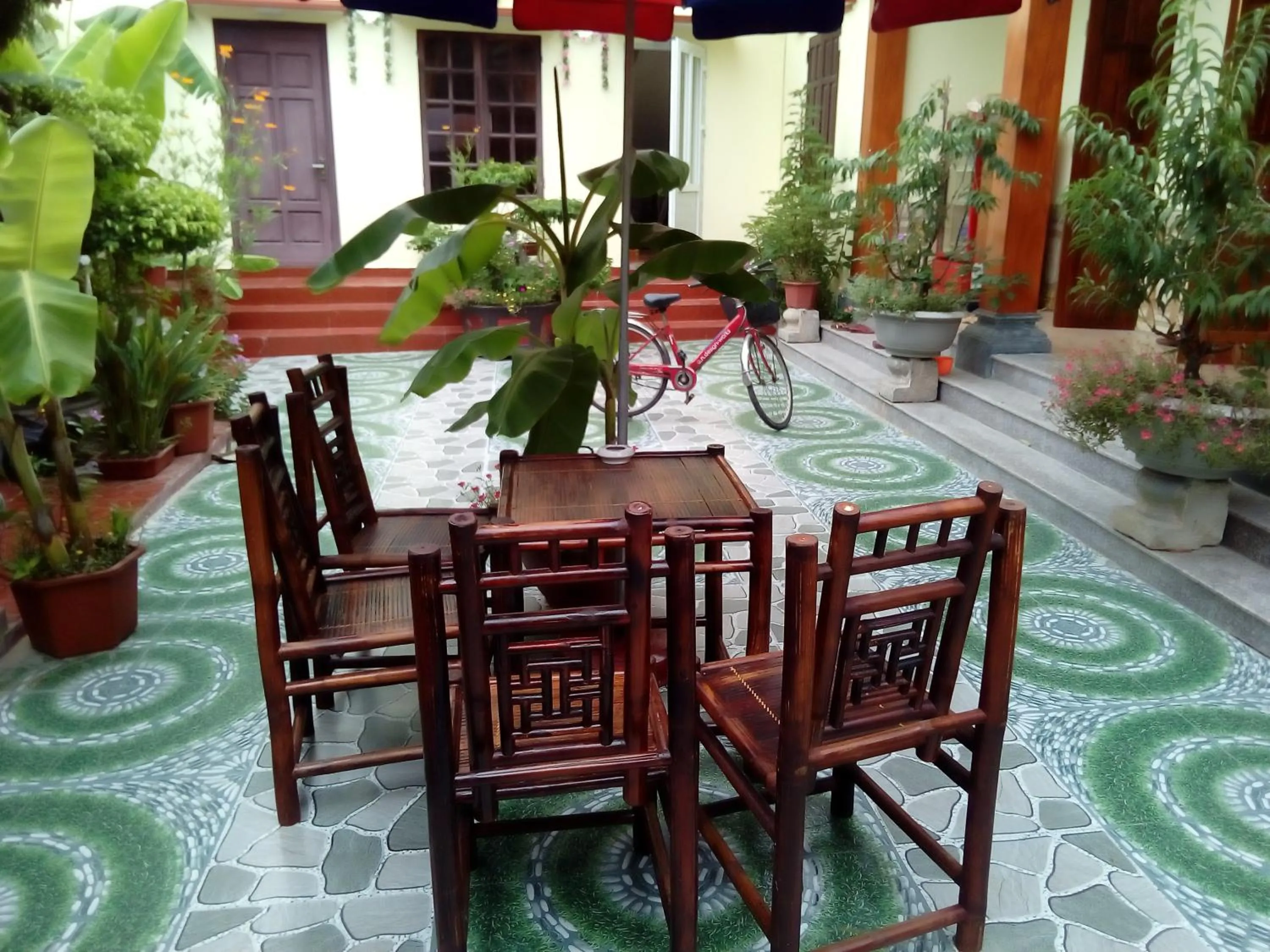 Patio in Tam Coc Smile Homestay