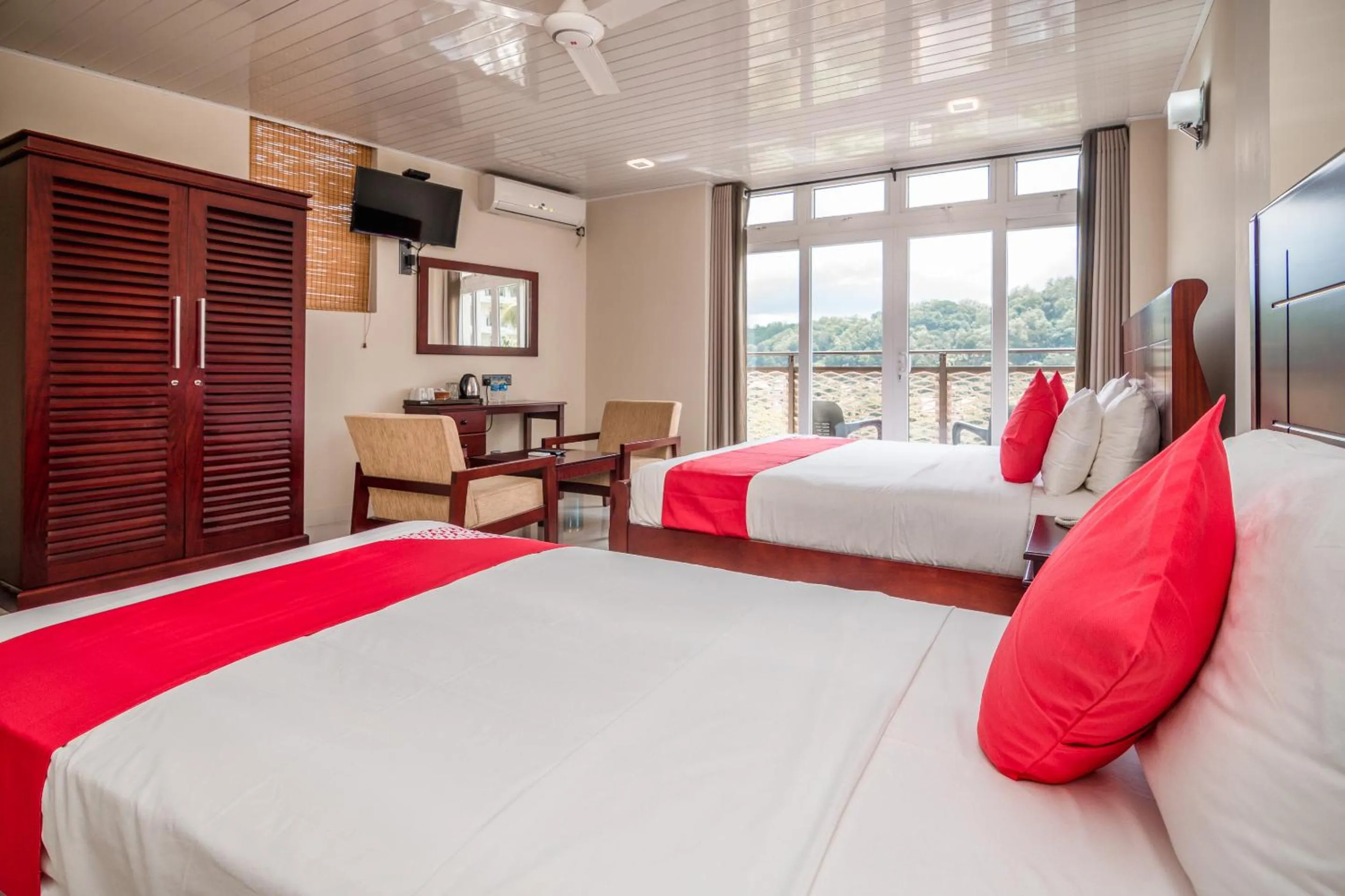 Photo of the whole room, Bed in Janora Hills