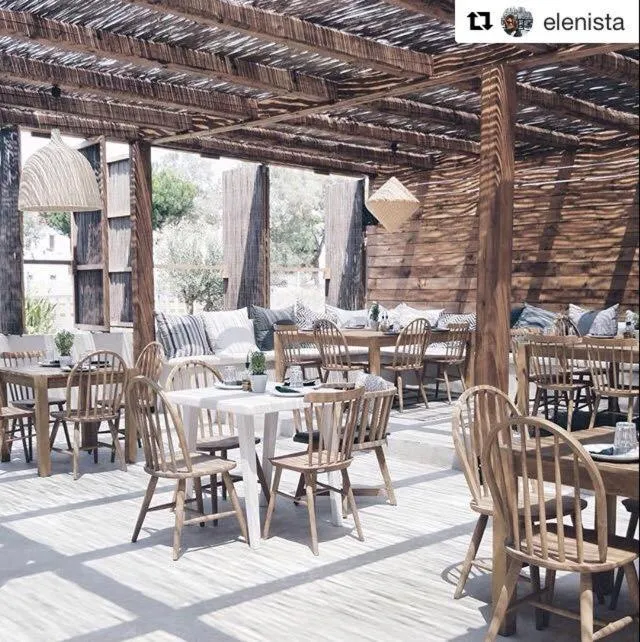 Restaurant/places to eat in Artemis Suites