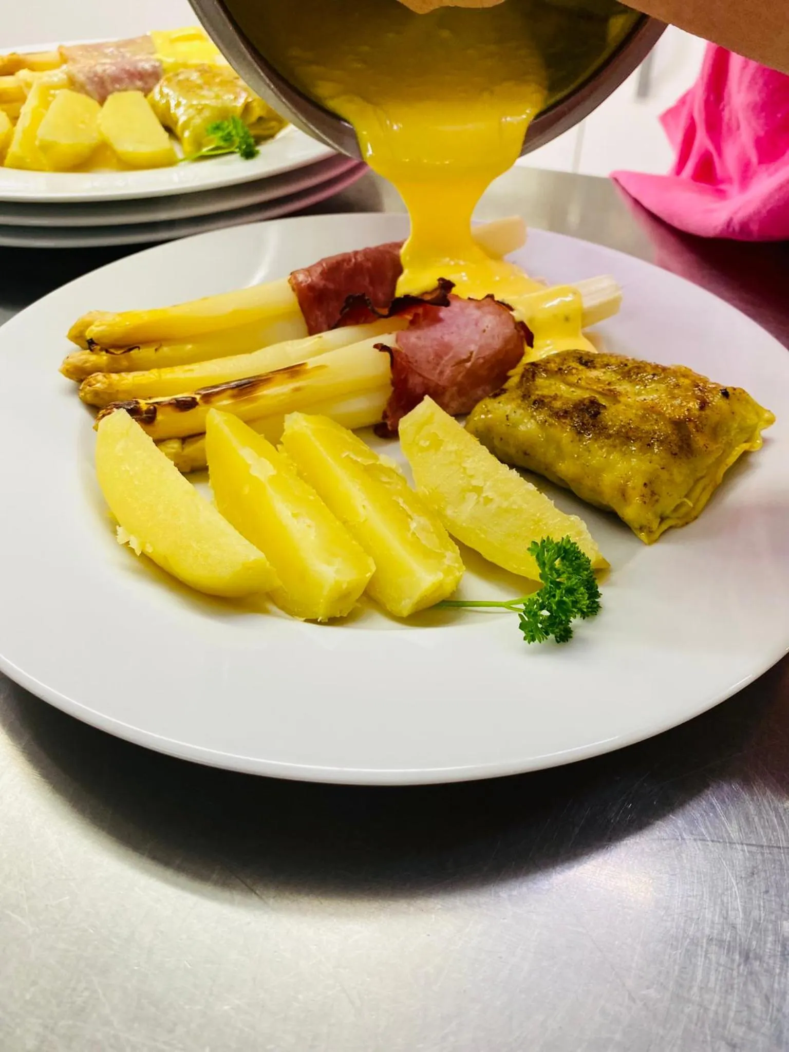 Restaurant/places to eat in Landhotel Zerlaut