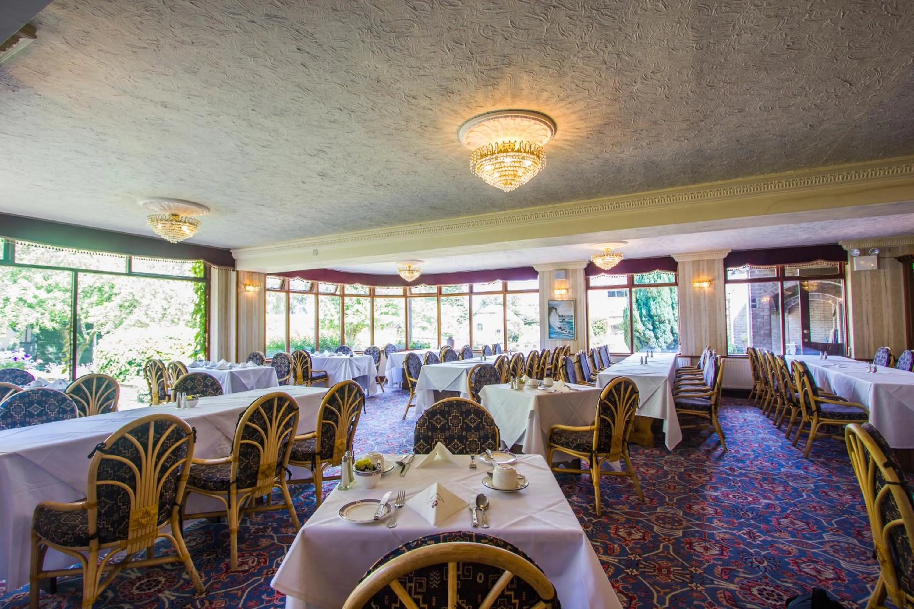Restaurant/places to eat in Springfield Country Hotel, Leisure Club & Spa