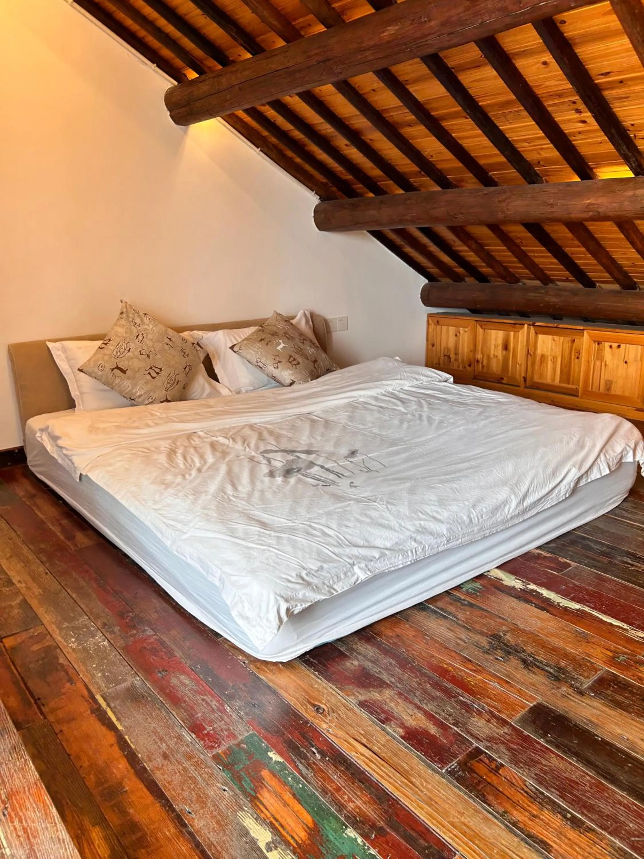 Photo of the whole room, Bed in Tongli Begonia Flowers Guesthouse