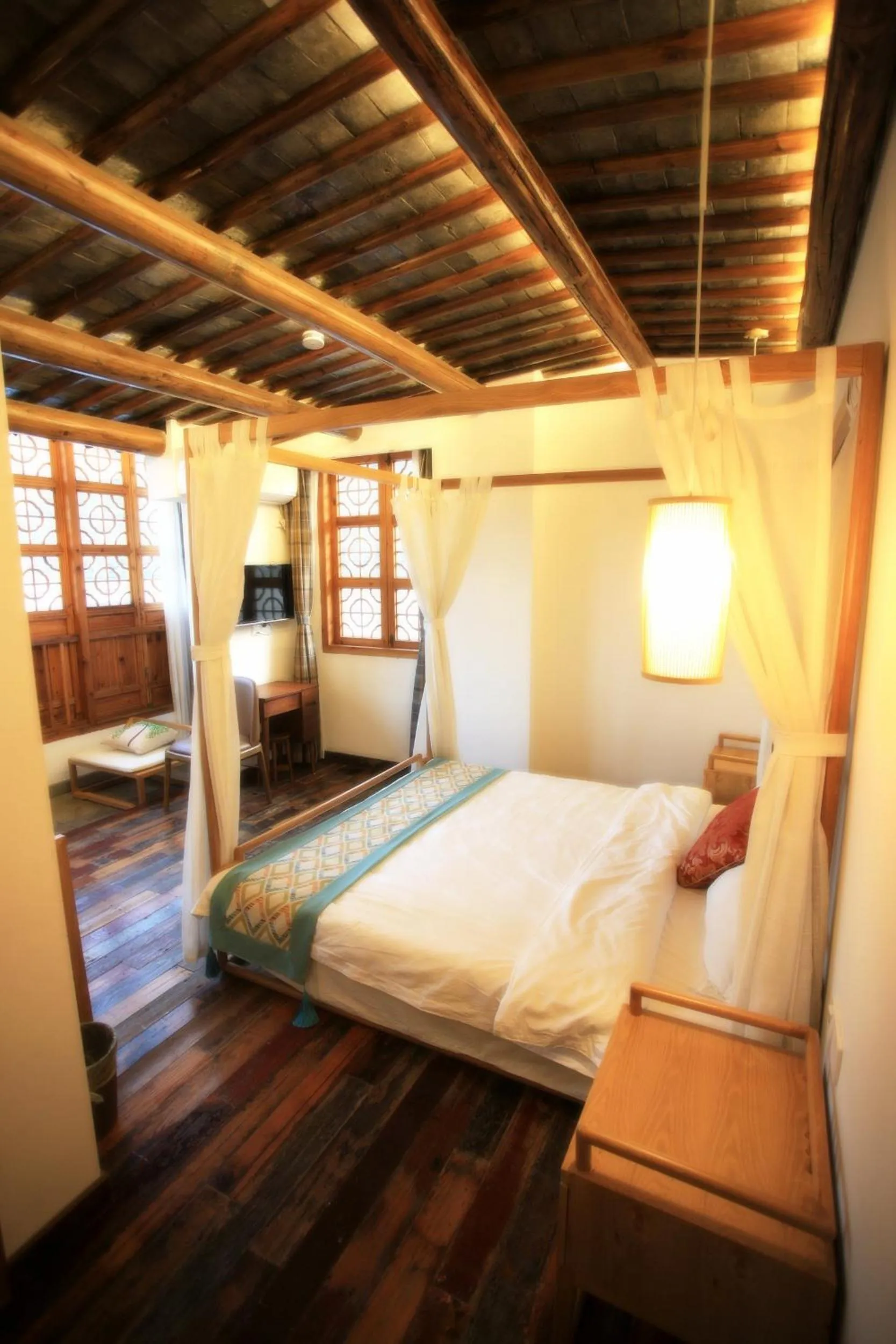 Photo of the whole room, Bed in Tongli Begonia Flowers Guesthouse