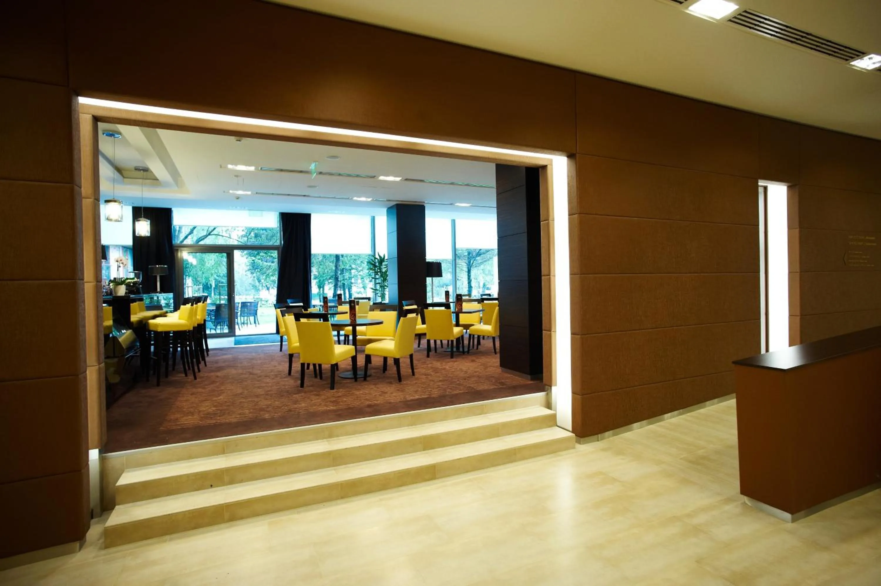 Lounge or bar in Abacus Business & Wellness Hotel