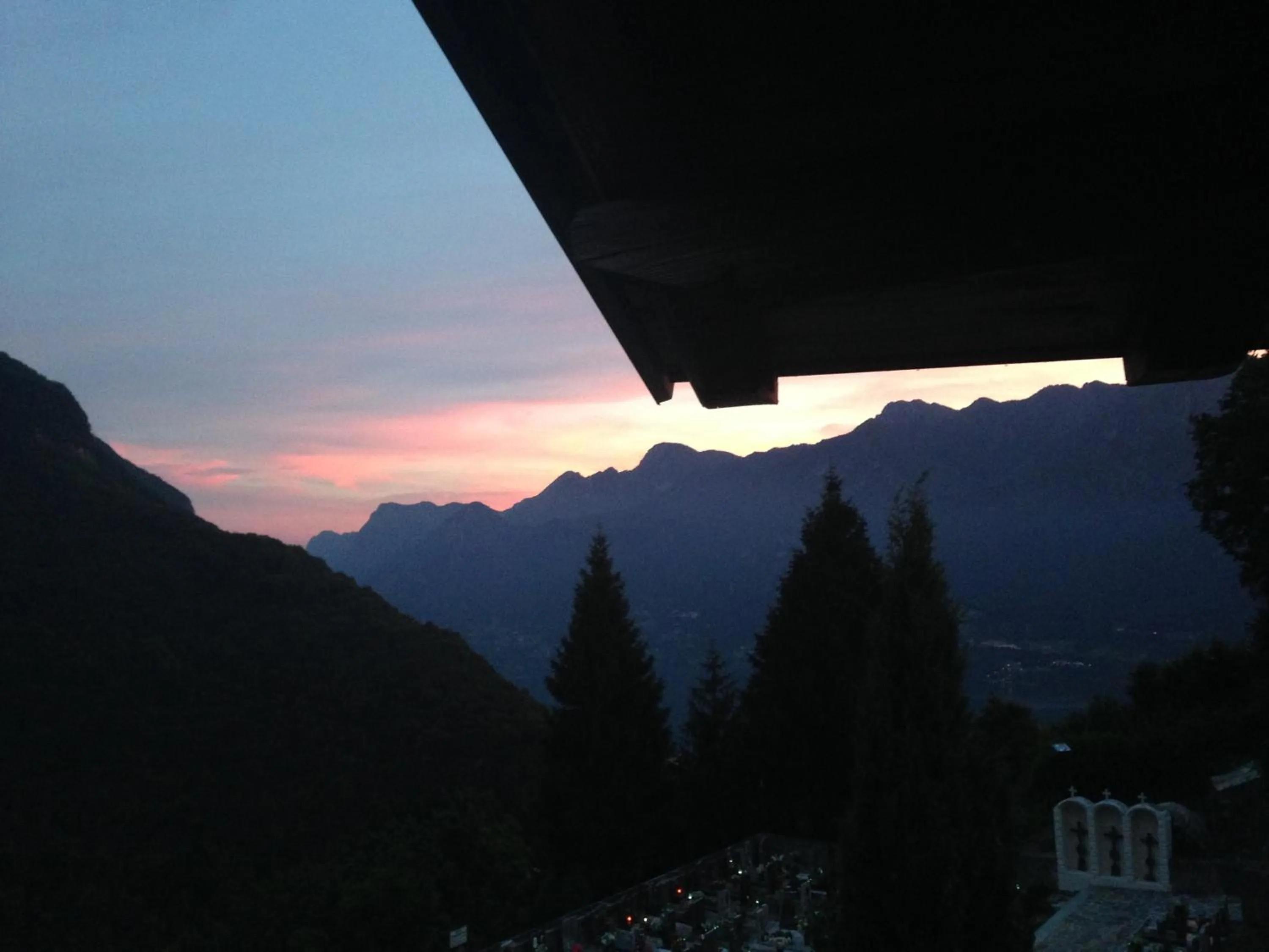Mountain view in Idroblu Bondone Lago d'Idro