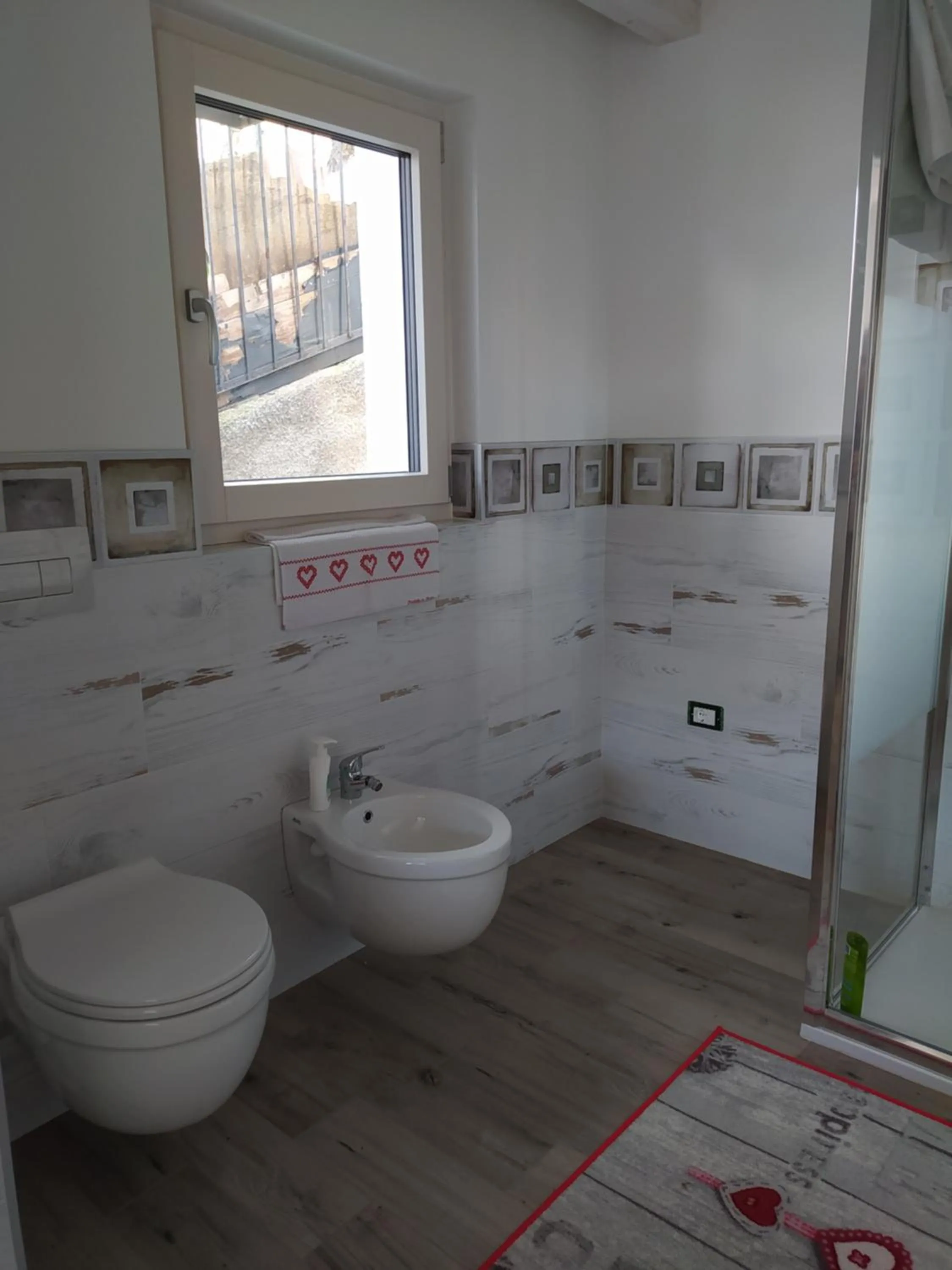 Bathroom in Idroblu Bondone Lago d'Idro