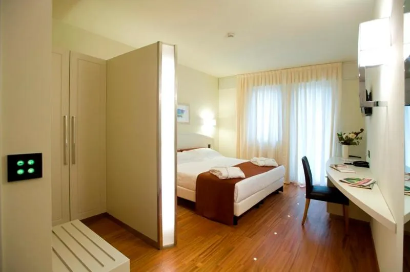 Photo of the whole room, Bed in Hotel Napoleon