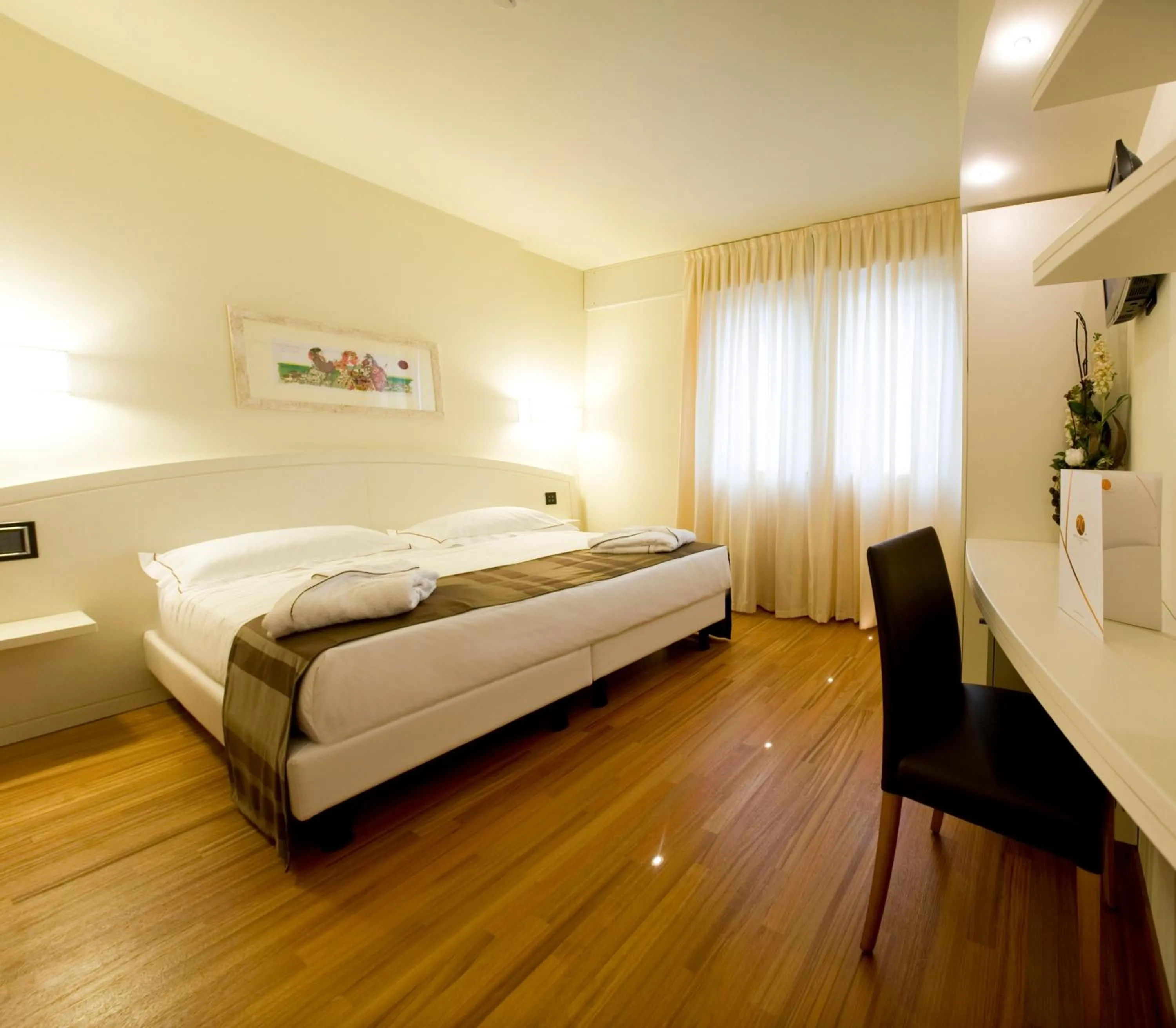 Bed in Hotel Napoleon