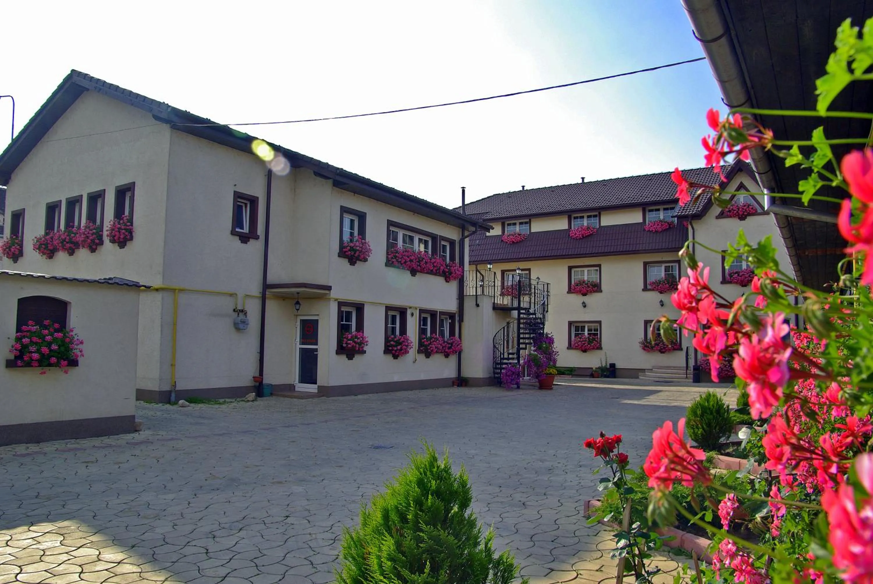 Property building in Pensiunea Luiza