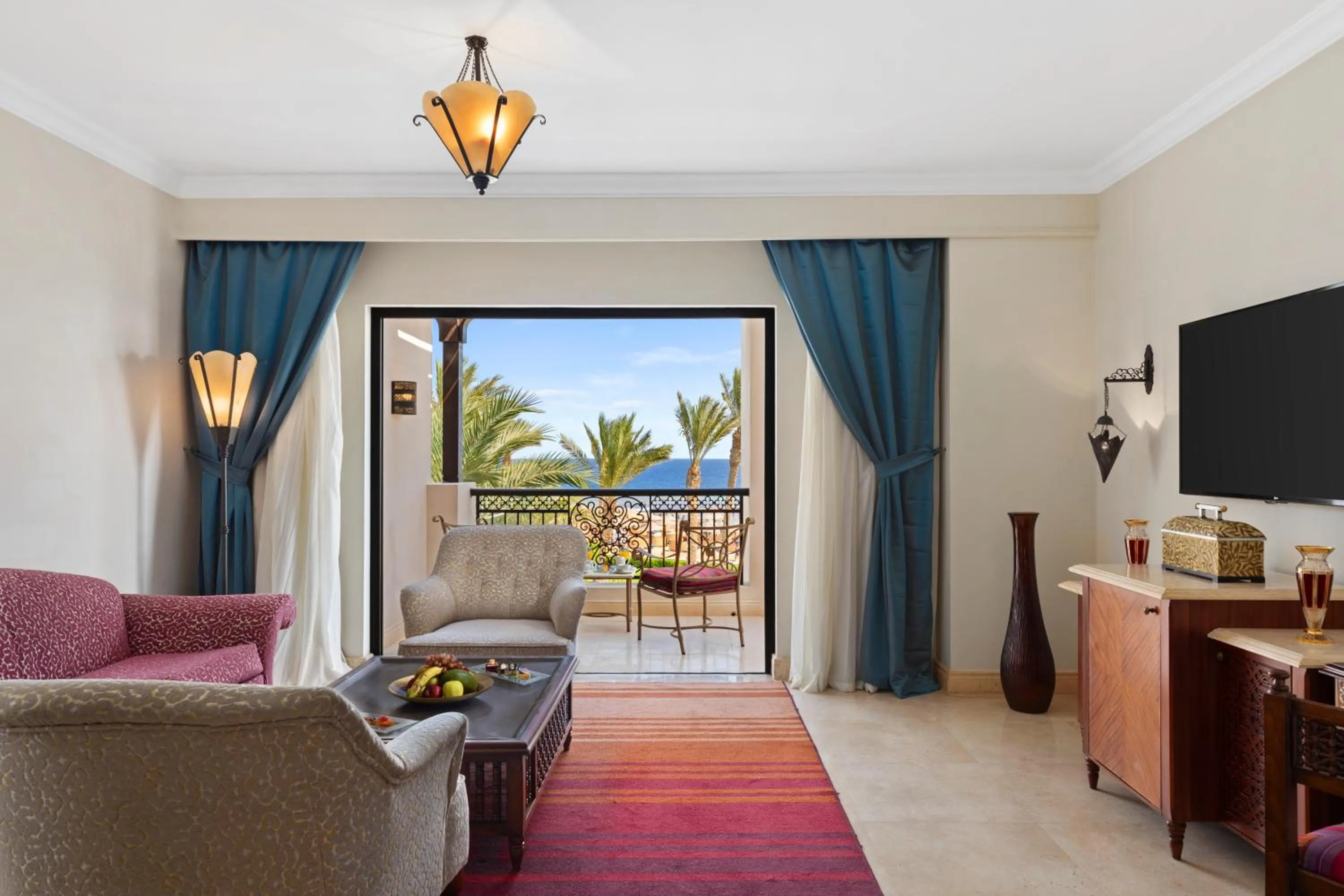 TV and multimedia in Pickalbatros The Palace Port Ghalib