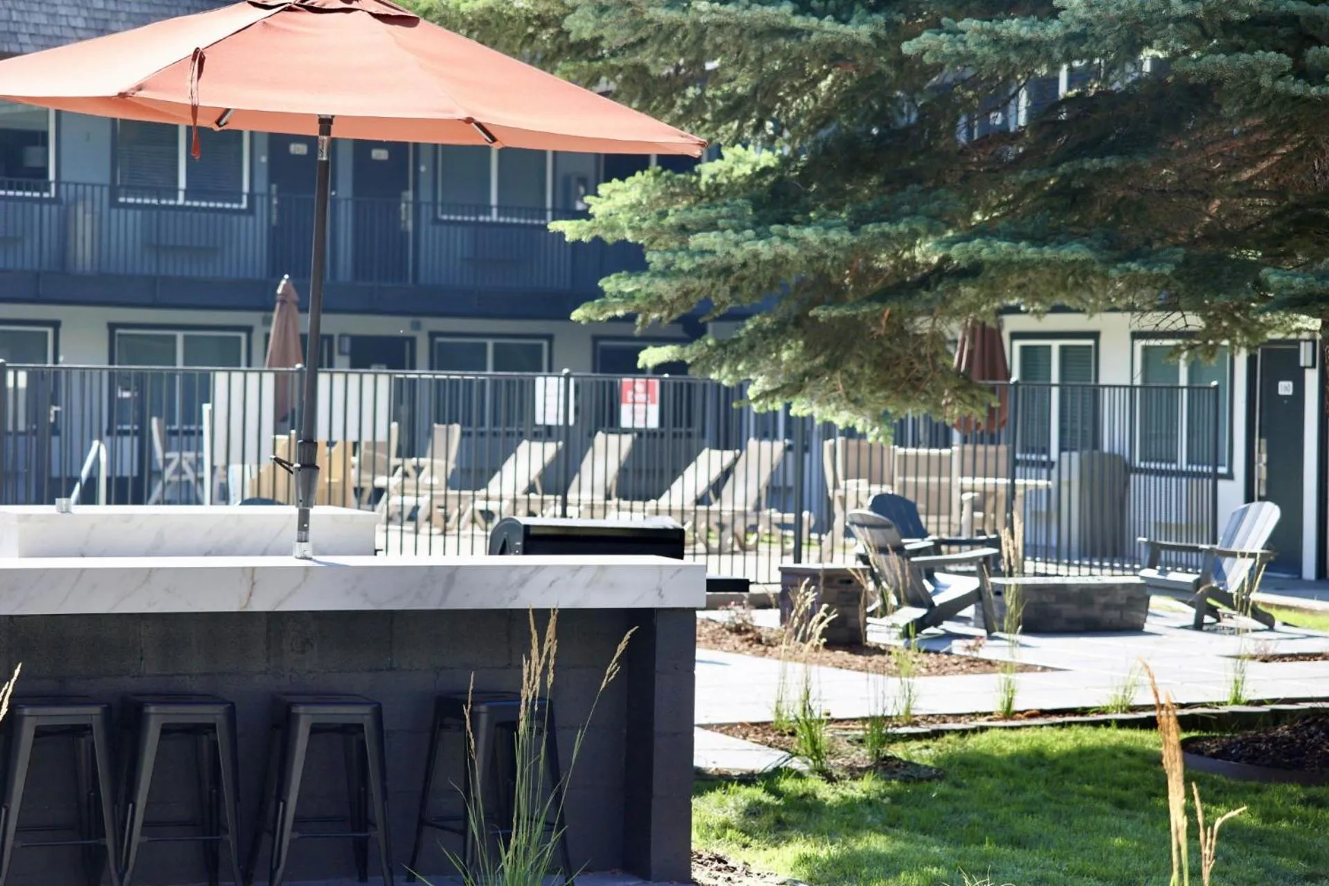 Swimming pool in The Jackson SouthTown