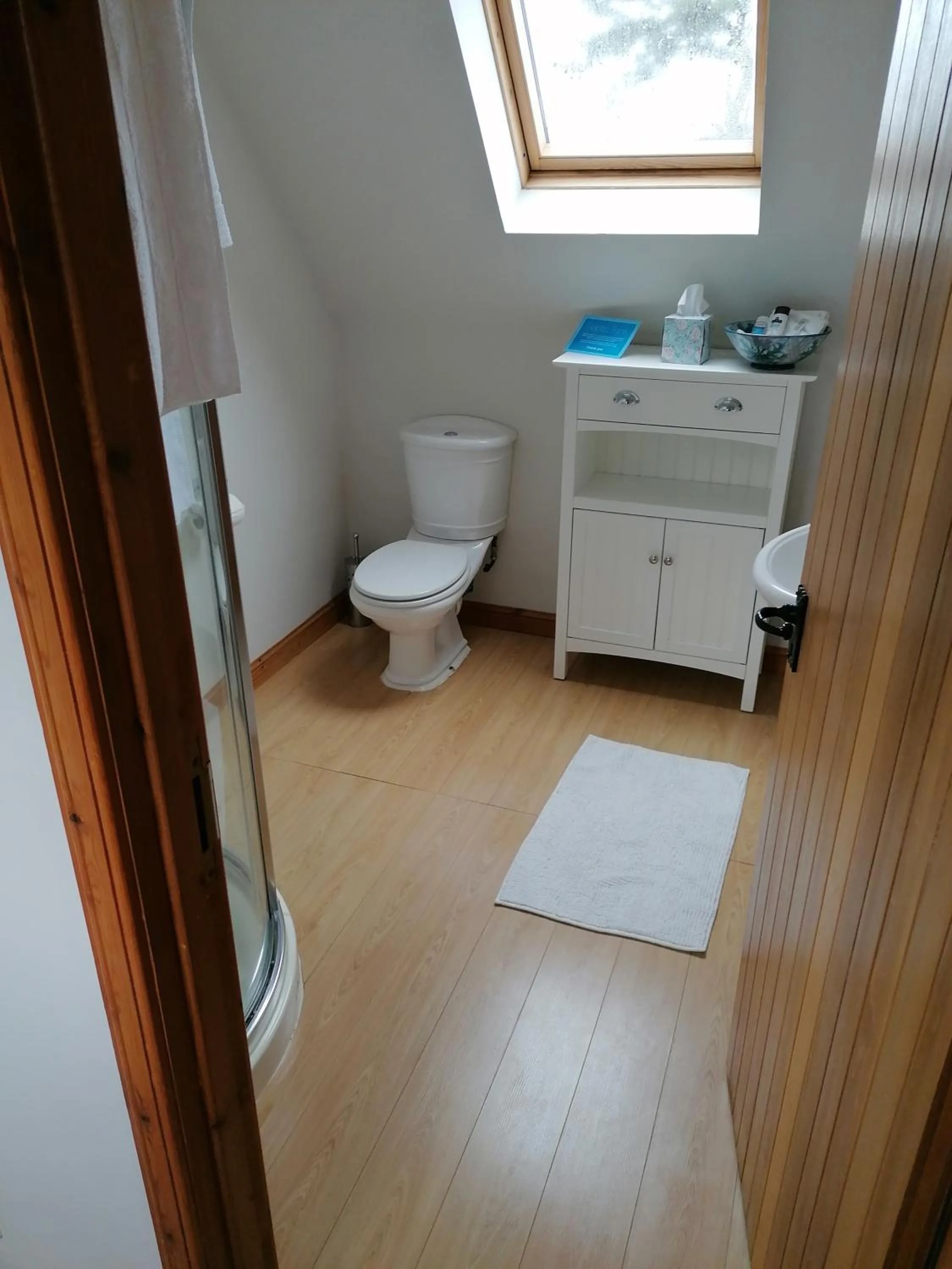 Bathroom in Canterra Cottage