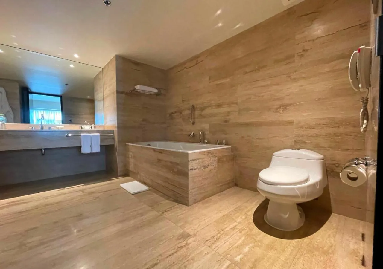 Bathroom in Swissotel Lima