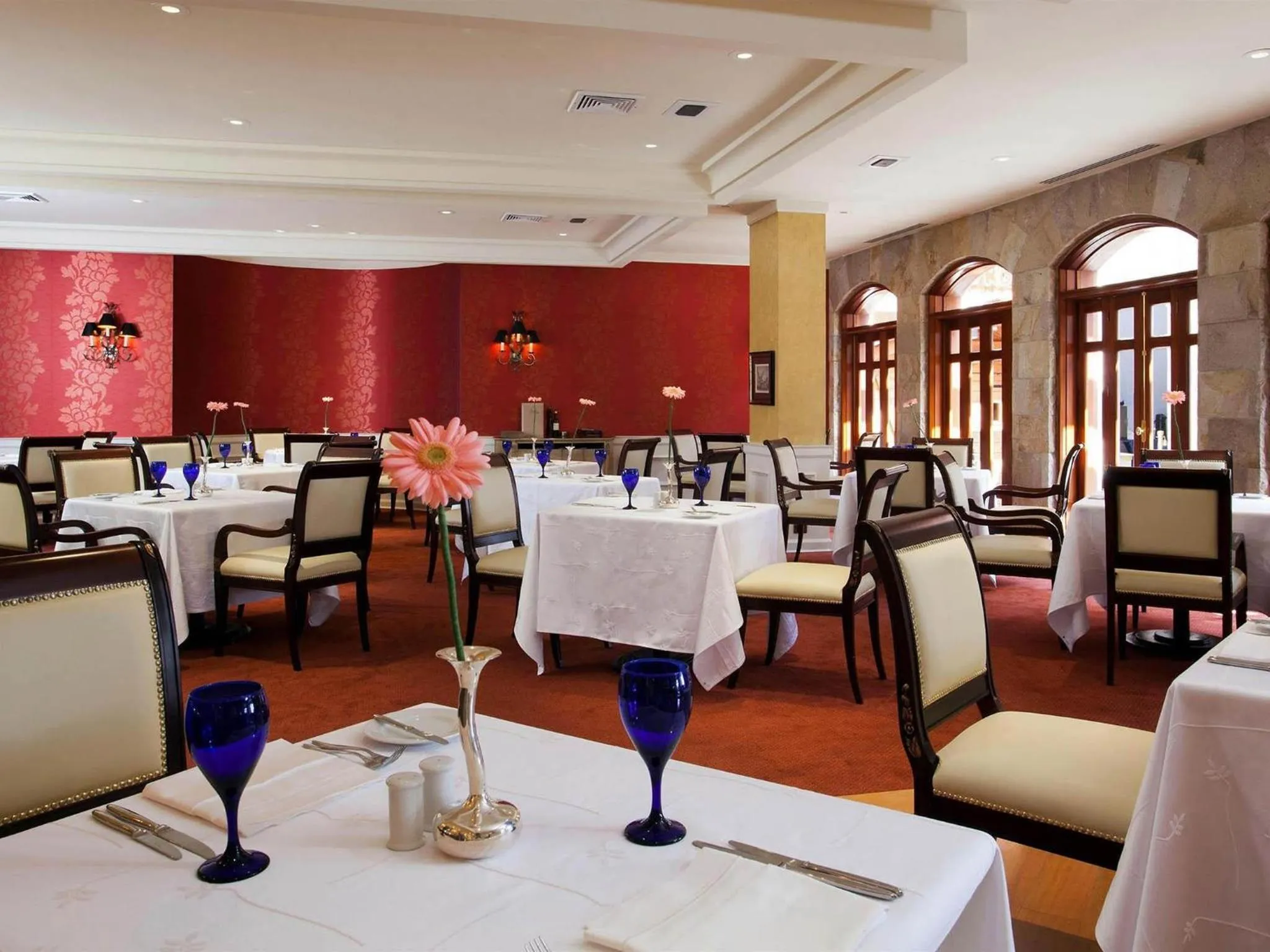 Restaurant/places to eat in Swissotel Lima