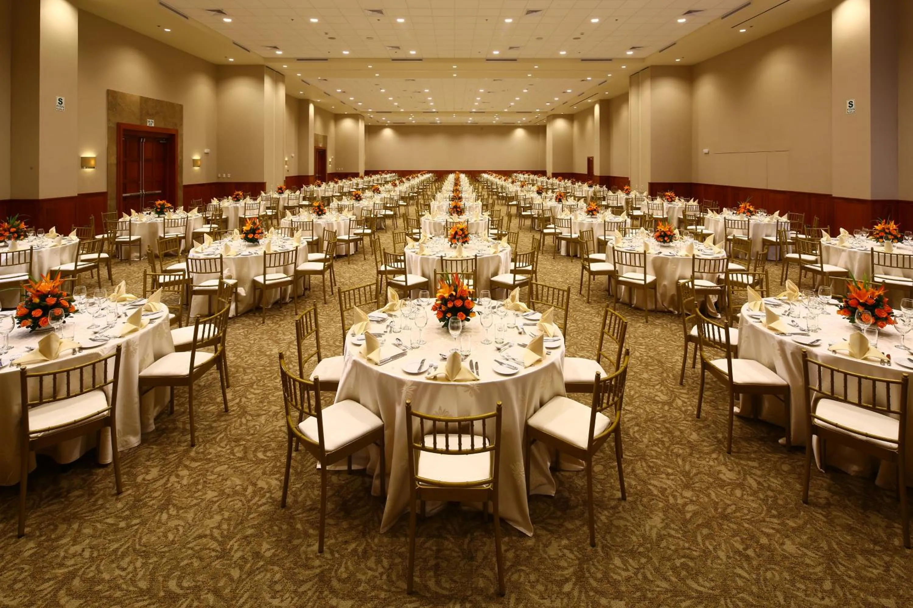 Banquet/Function facilities in Swissotel Lima
