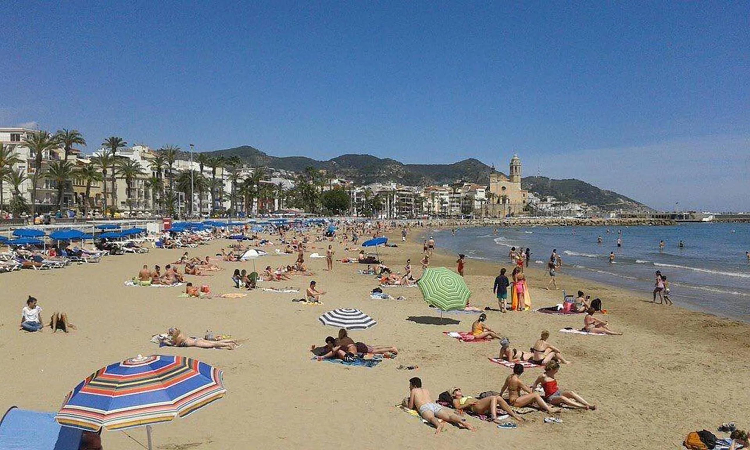 Beach in Unique studio Apartment with amazing terrace Sitges centre beach