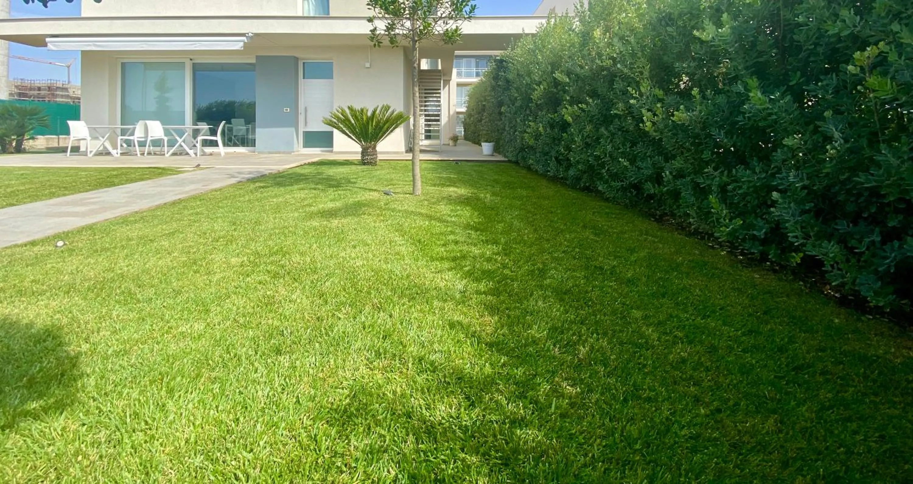 Evening entertainment, Garden in Linda's B&B