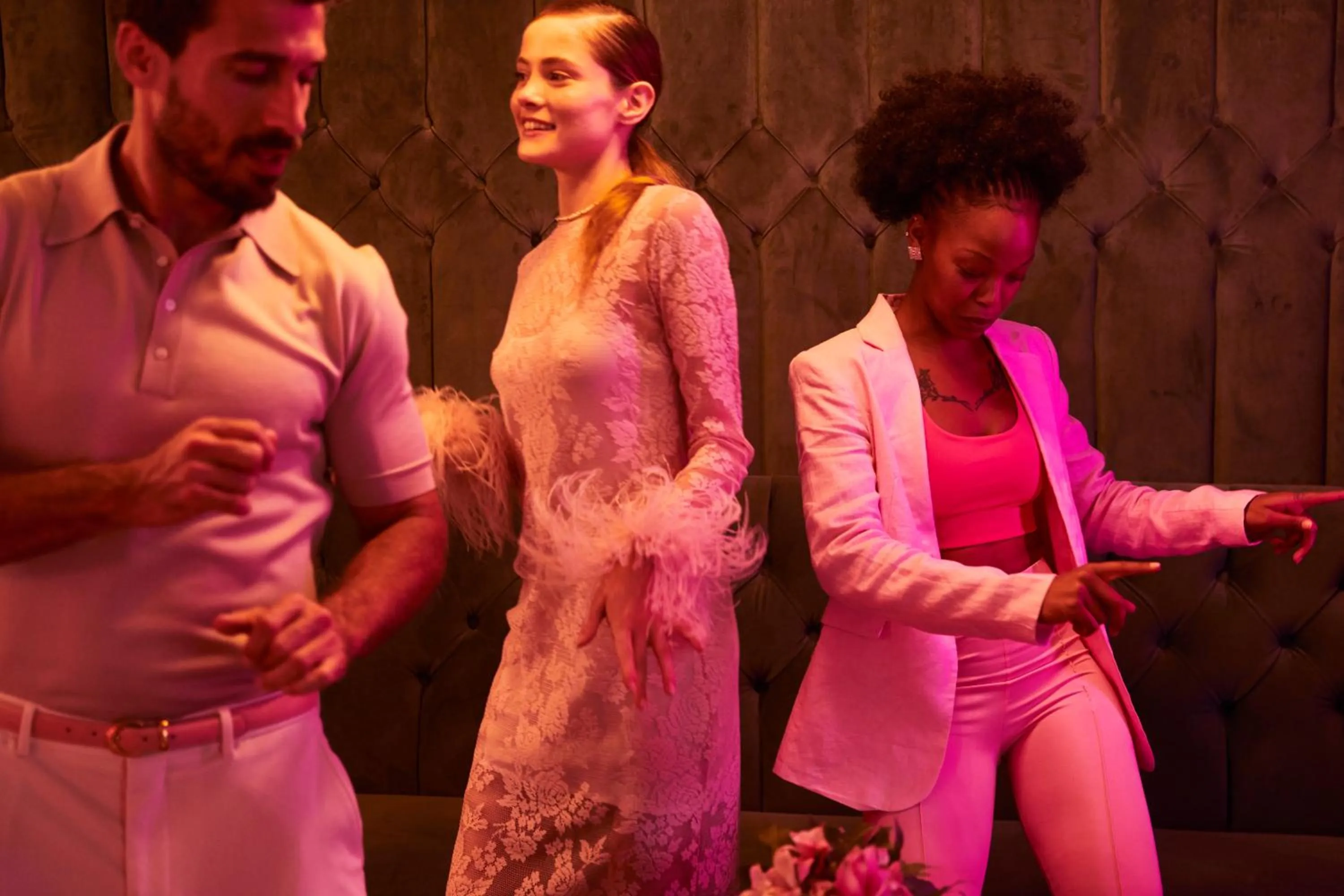 People in Leonardo Gordon Beach