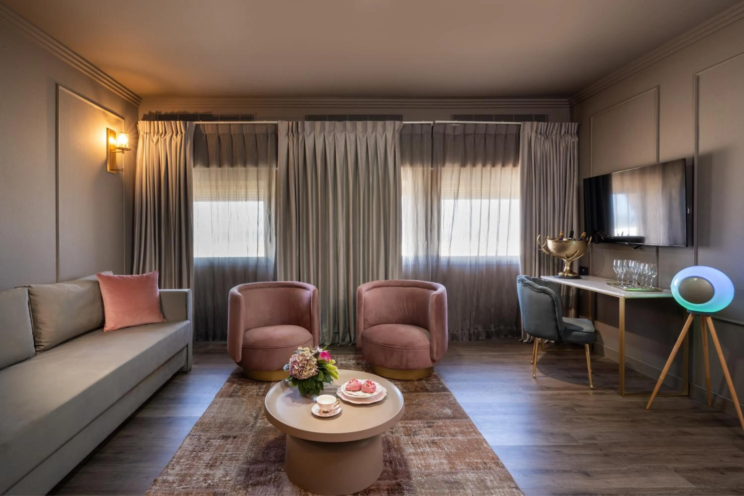 Living room in Leonardo Gordon Beach