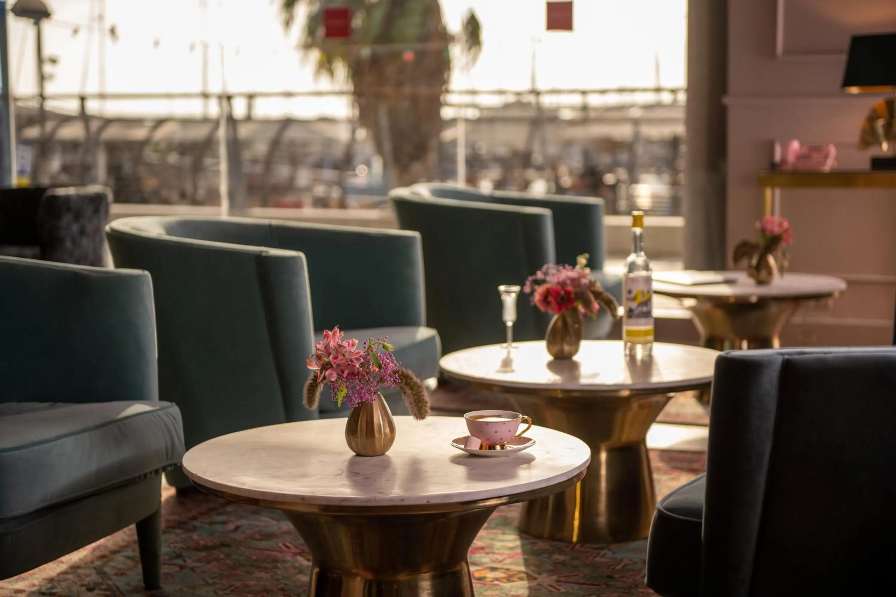 Lobby or reception in Leonardo Gordon Beach