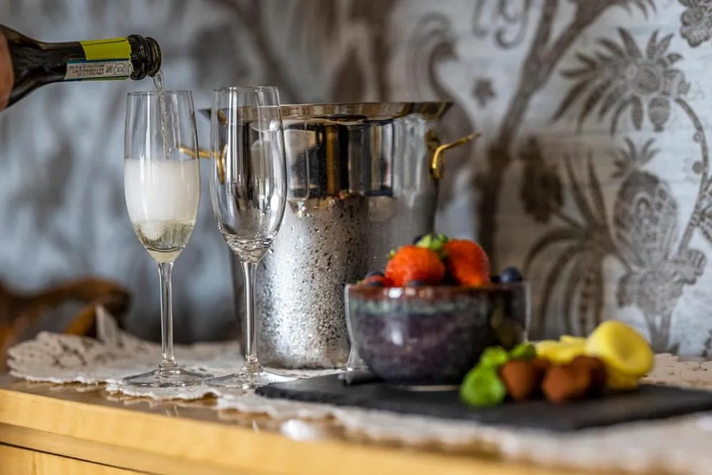 Food and drinks in Gloppen Hotell - by Classic Norway Hotels