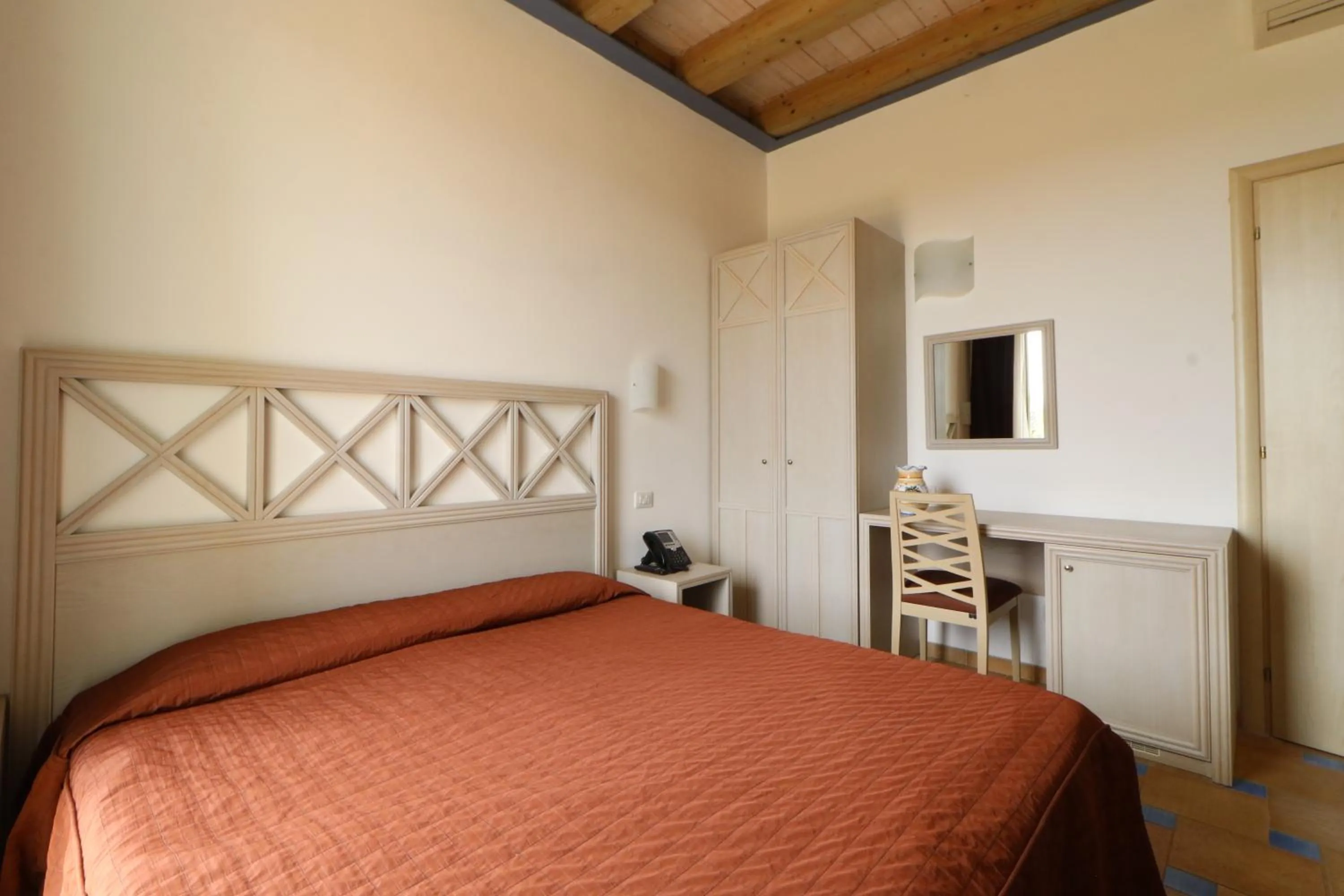 Bed in Hotel Villa Fanusa