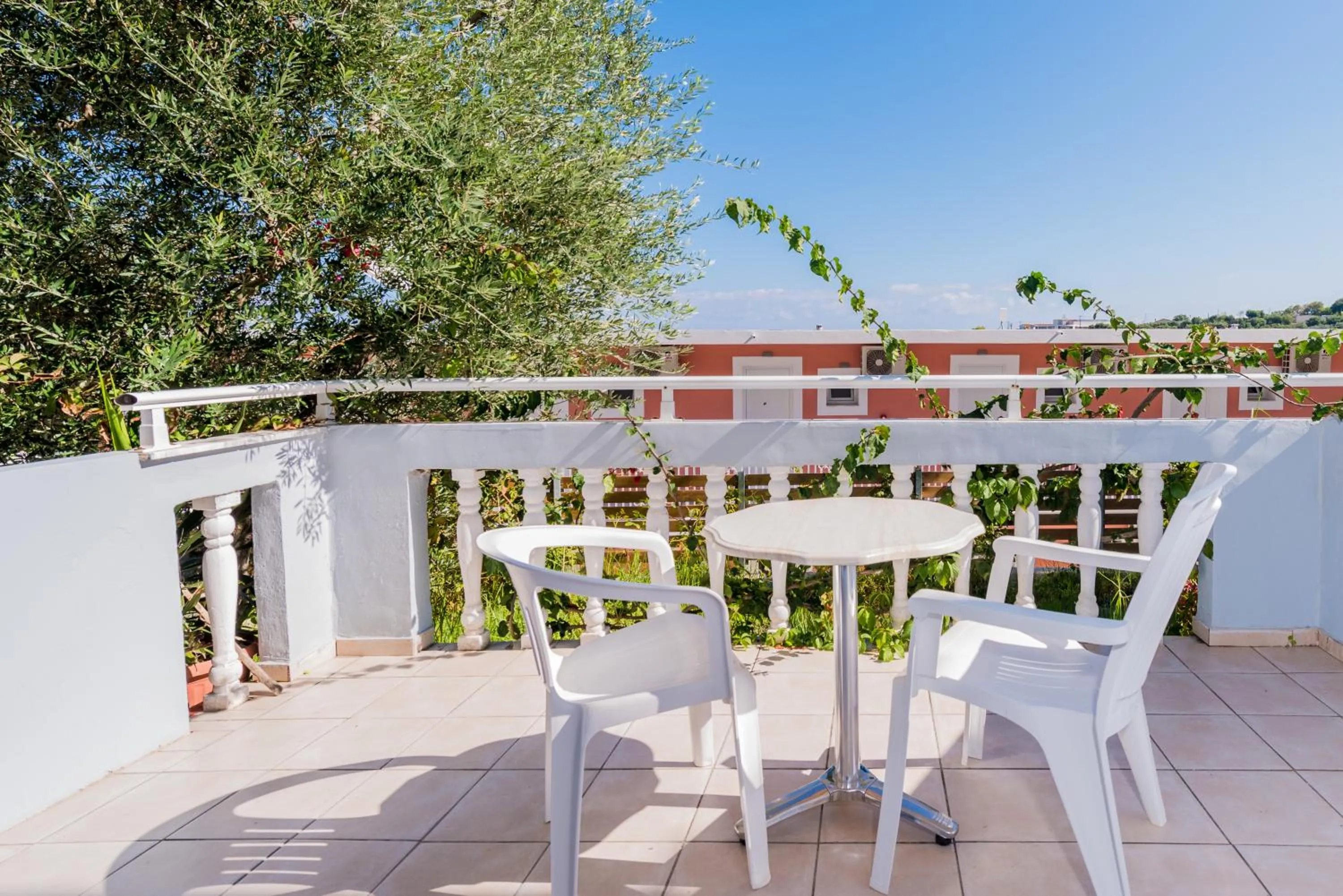 Balcony/Terrace in Callinica Hotel