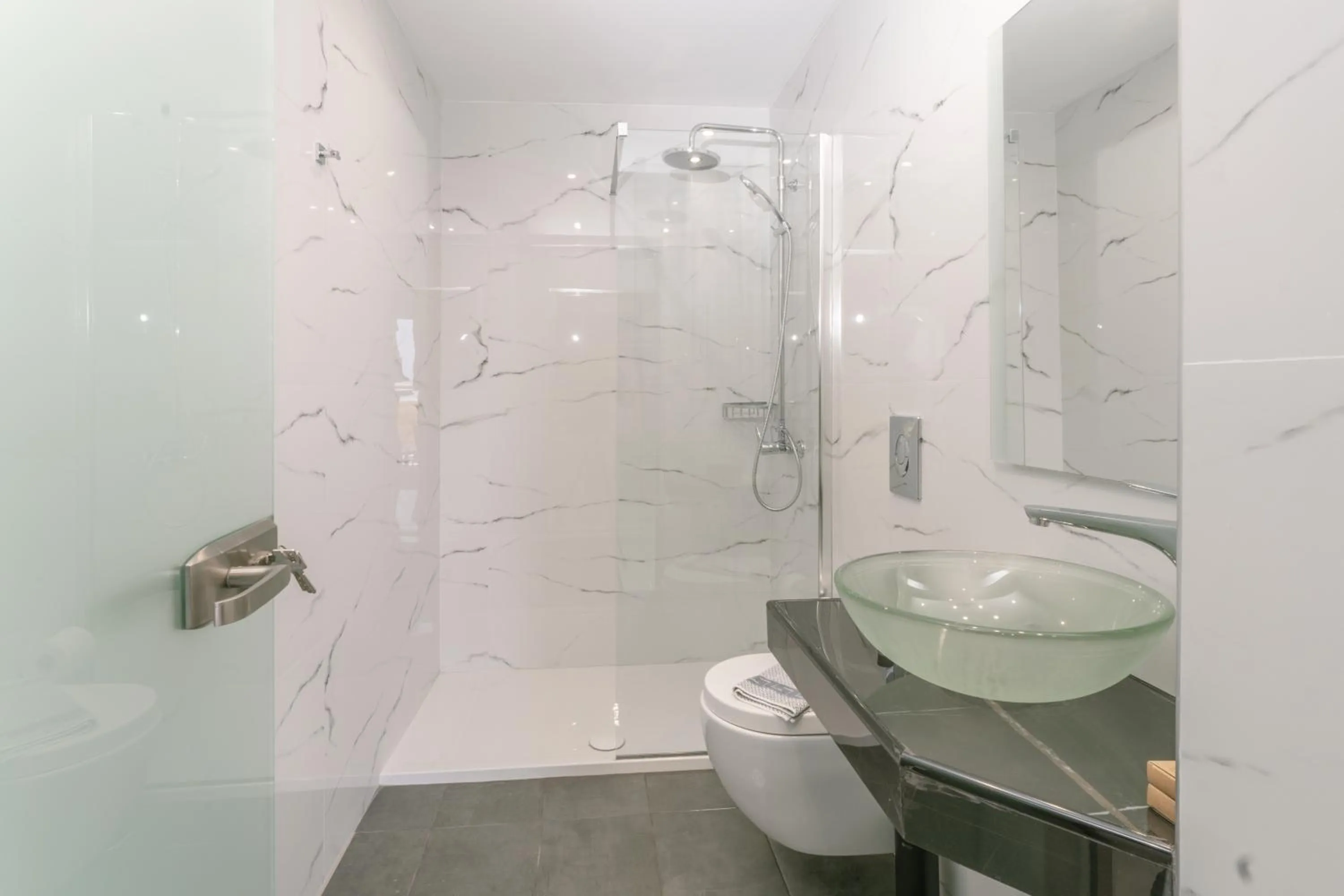 Bathroom in Callinica Hotel