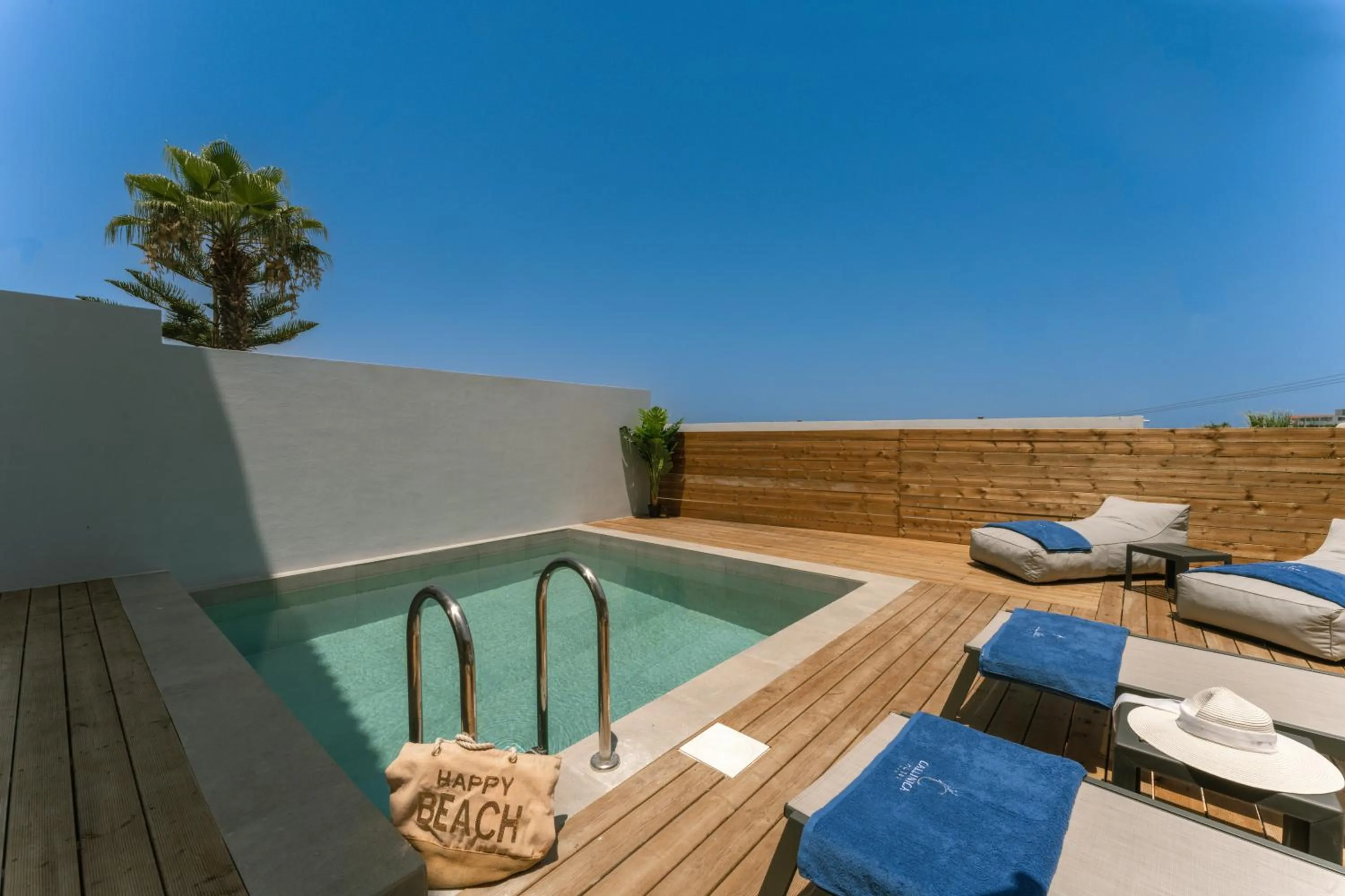 Swimming pool in Callinica Hotel