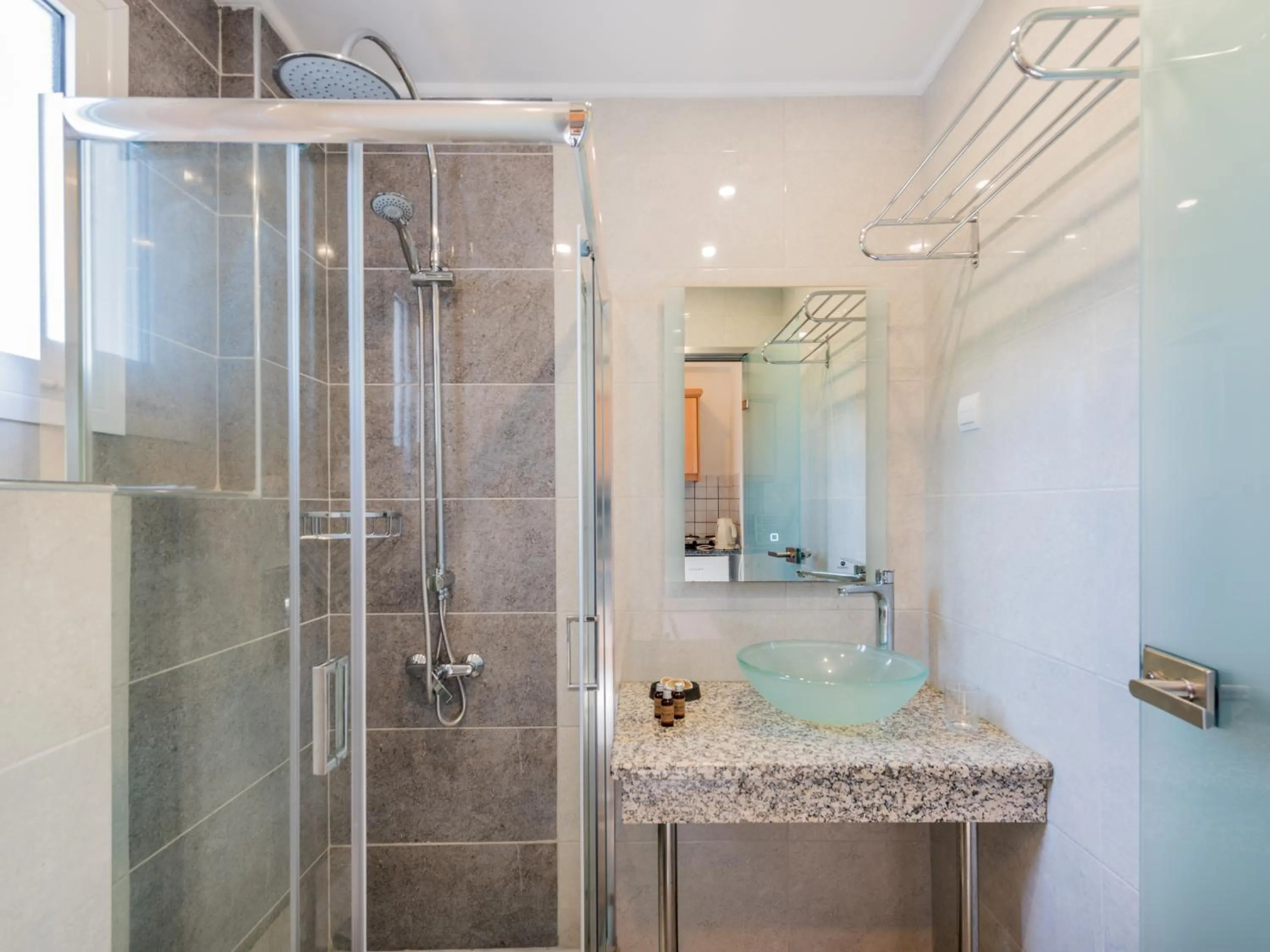 Shower in Callinica Hotel