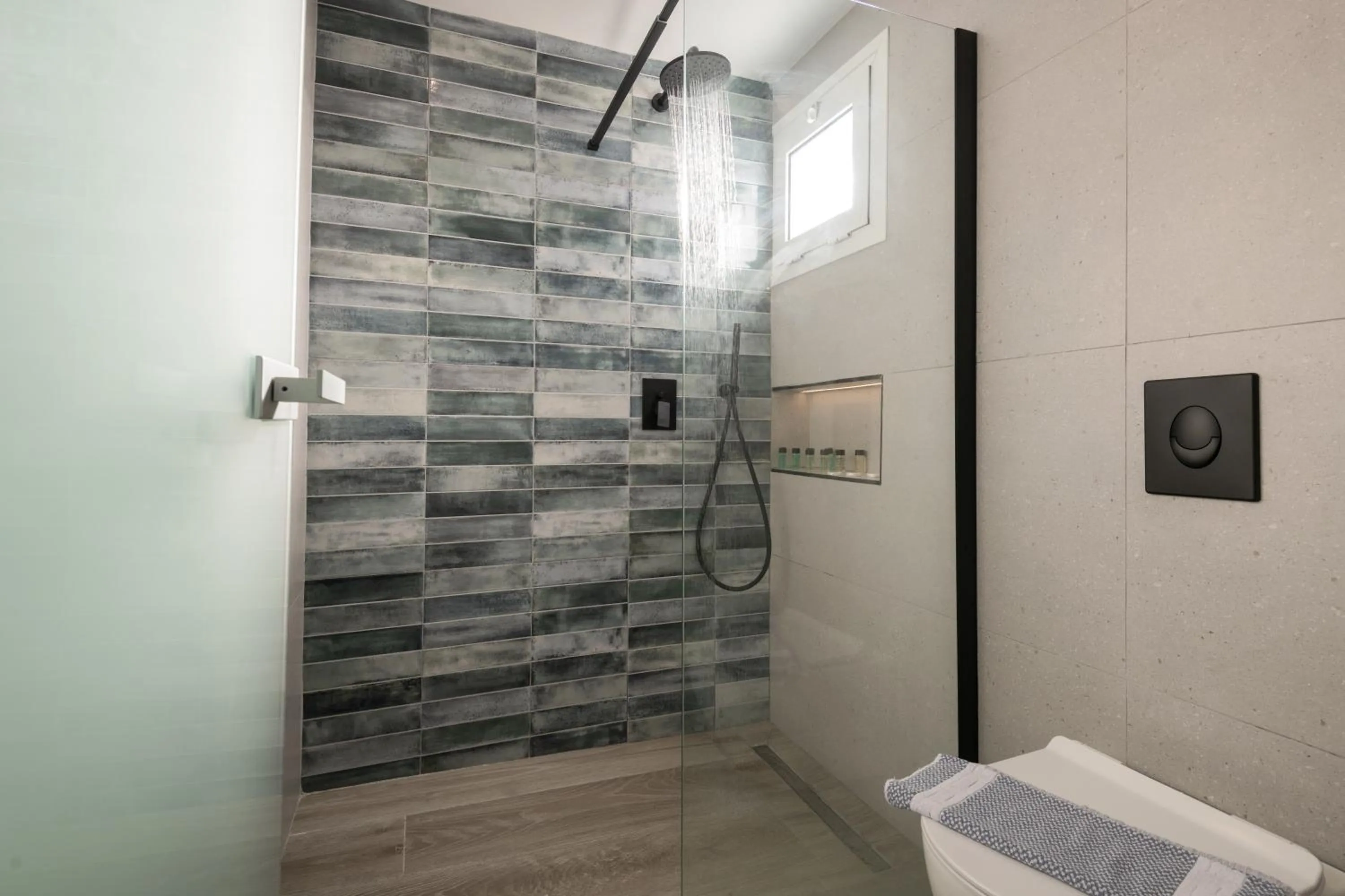 Shower in Callinica Hotel