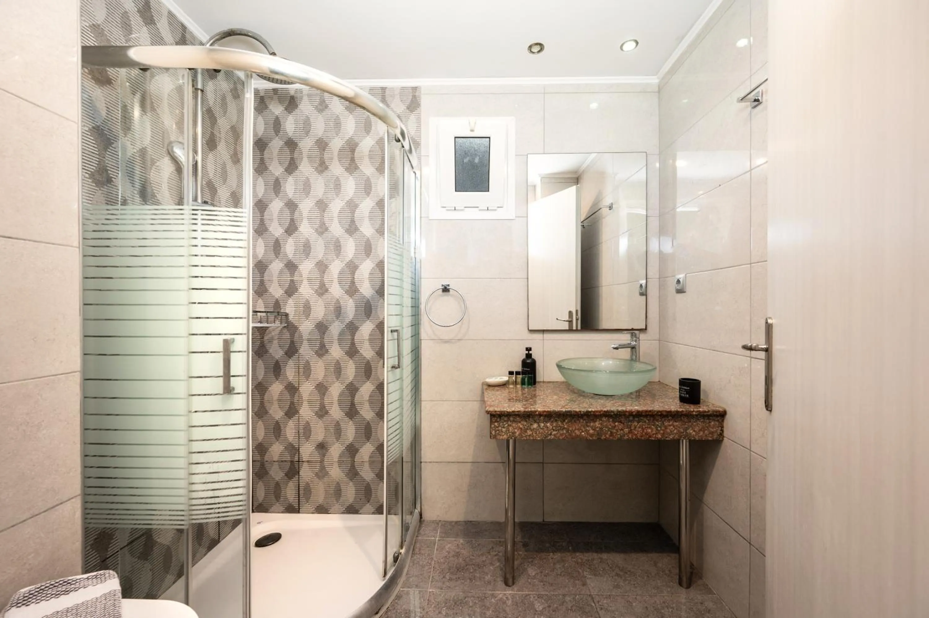 Shower in Callinica Hotel