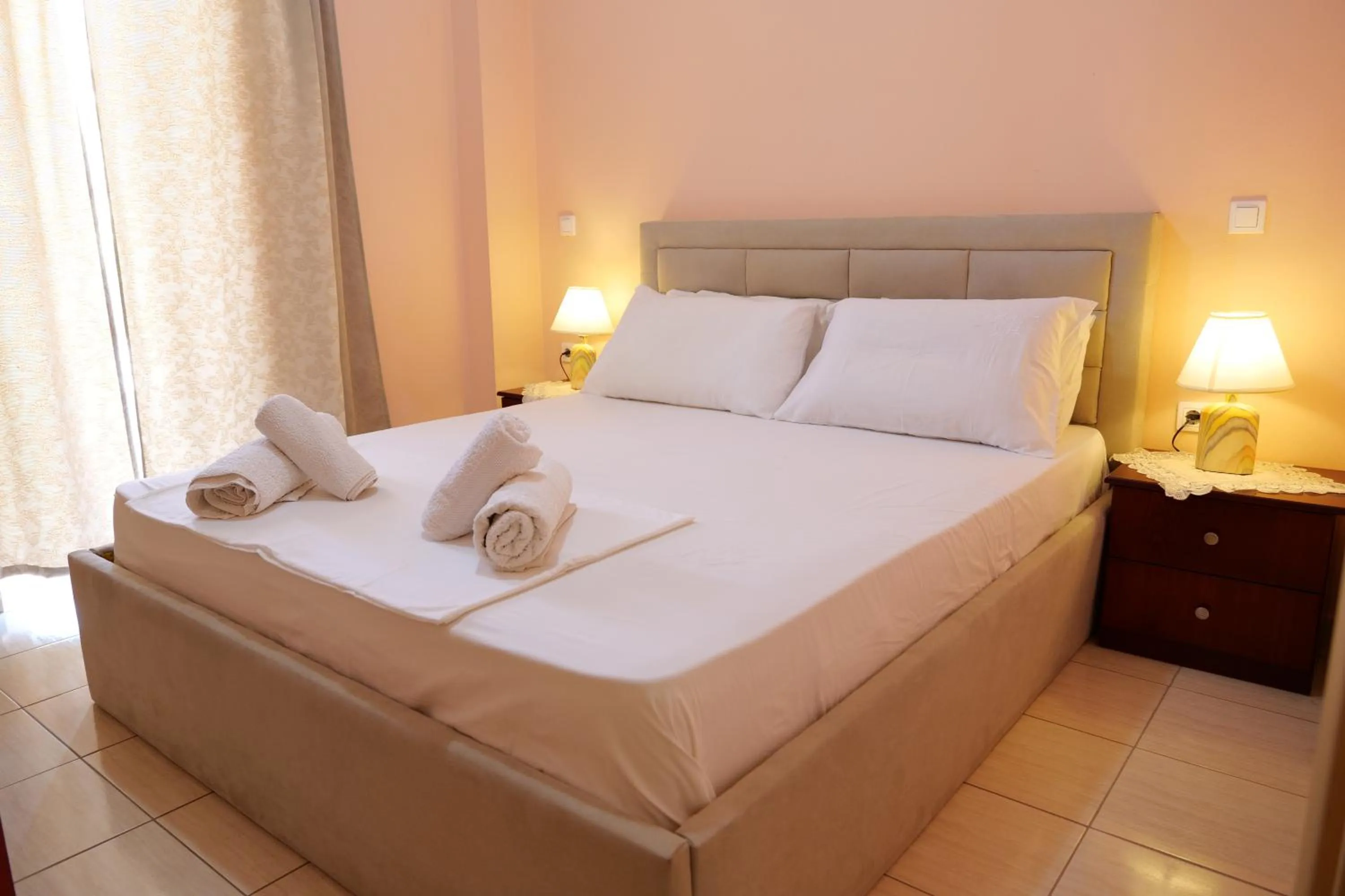 Bed in Miracle Apartments Saranda