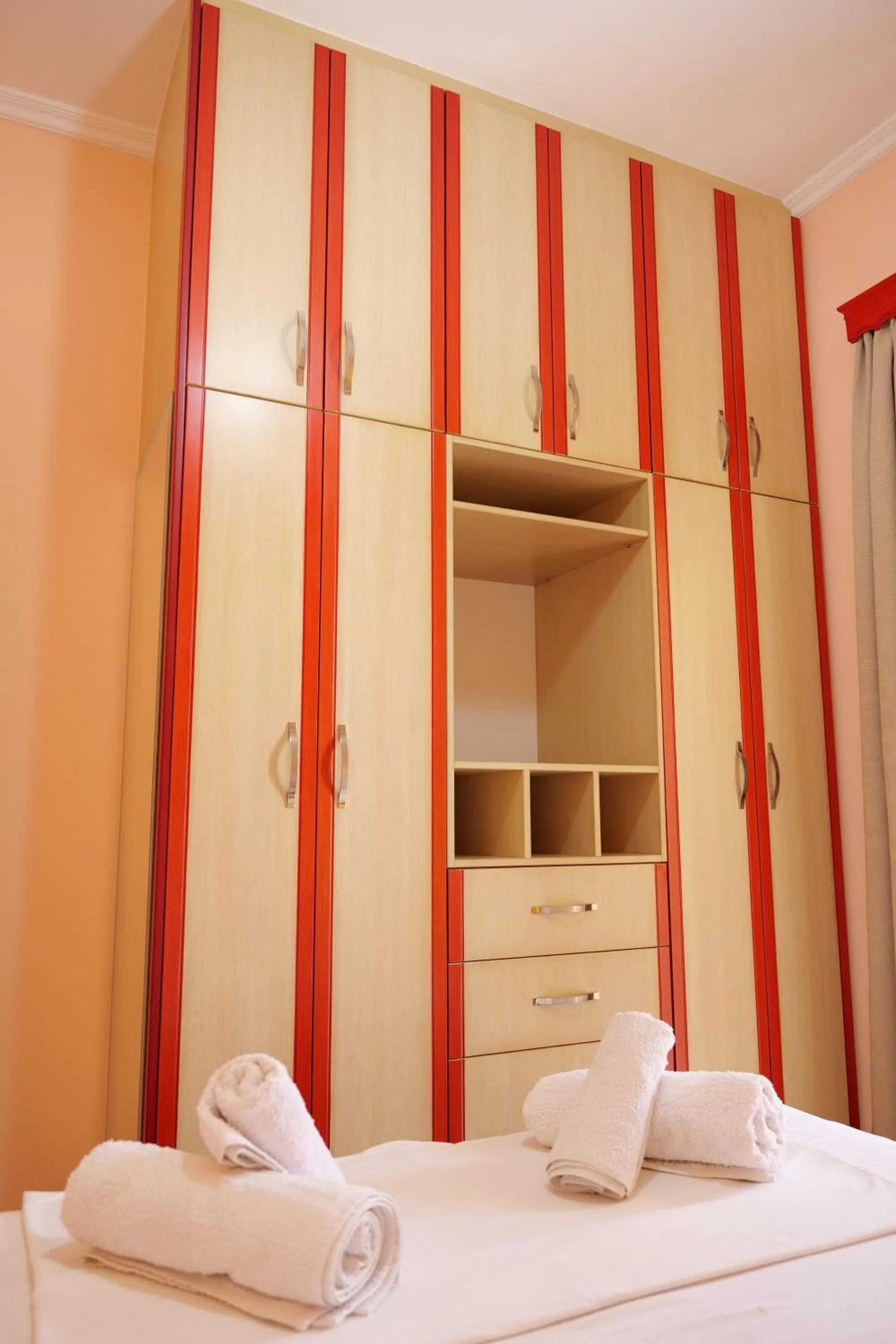 Bedroom, Bed in Miracle Apartments Saranda