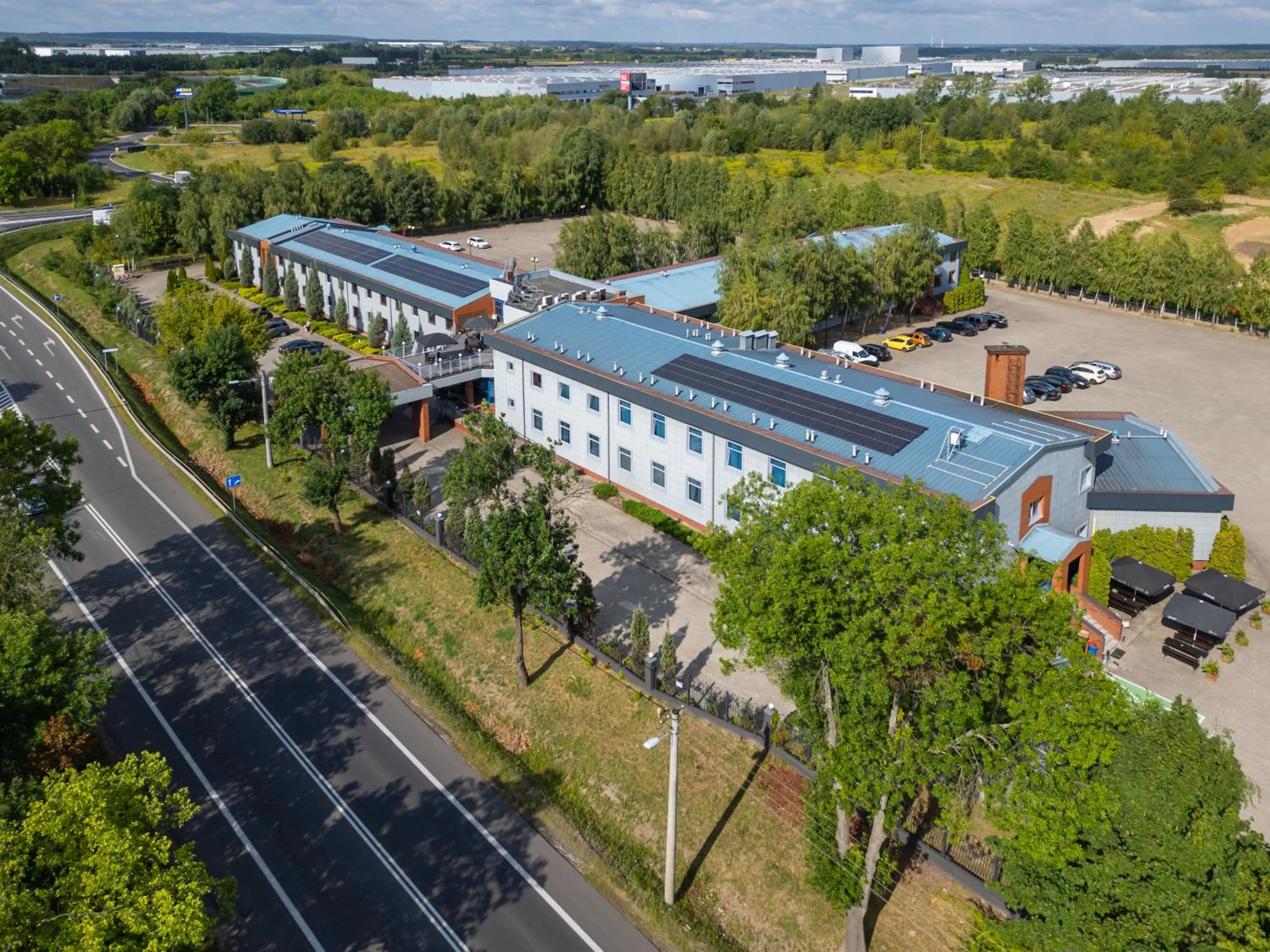 Property building in Hotel 500 W Strykowie