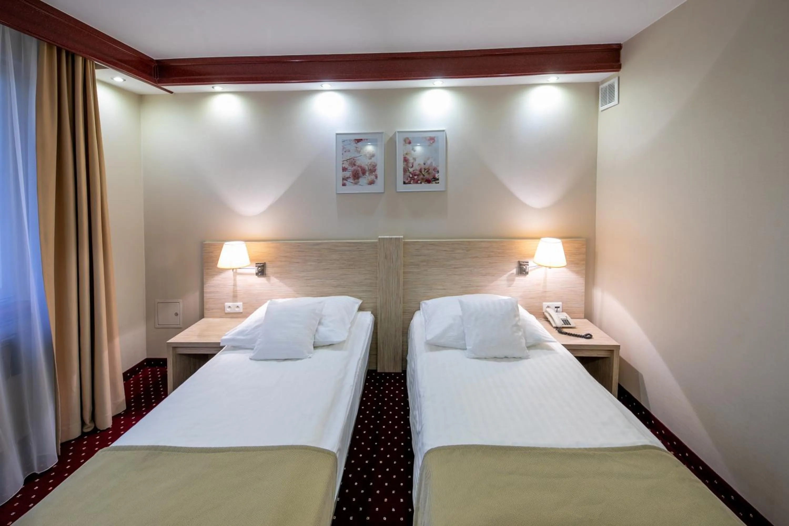 Bed in Hotel 500 W Strykowie