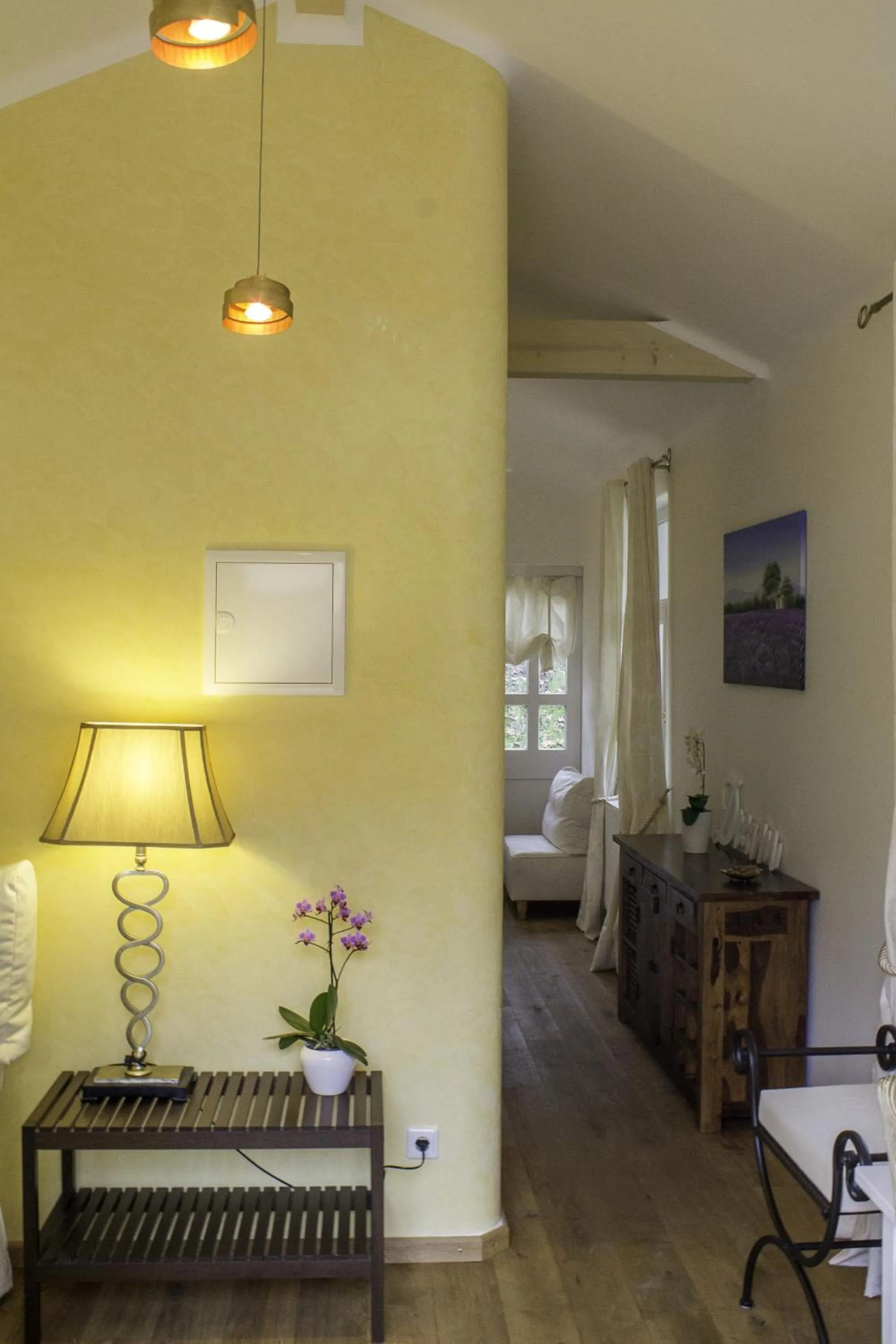 Photo of the whole room, Bed in Landhaus Hotel Wolfratshausen