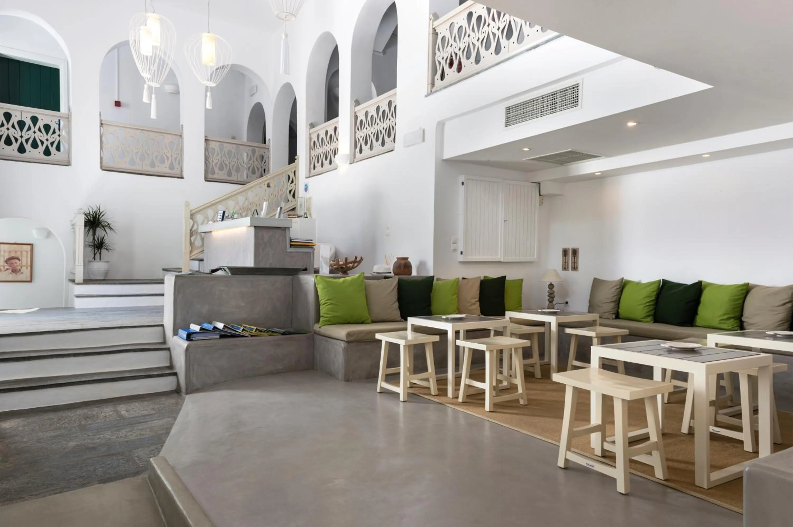 Communal lounge/ TV room in Kalypso Hotel