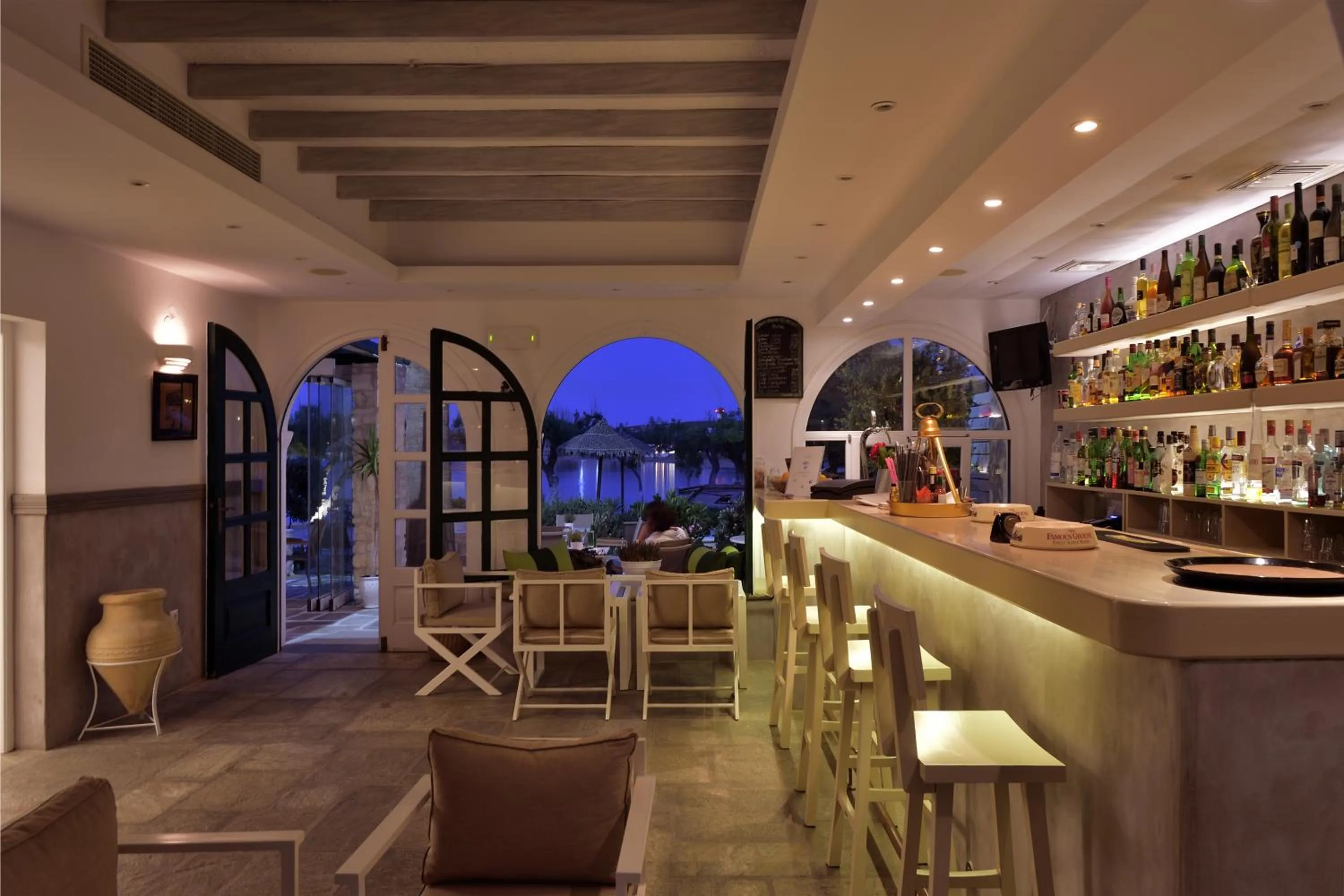 Lounge or bar in Kalypso Hotel
