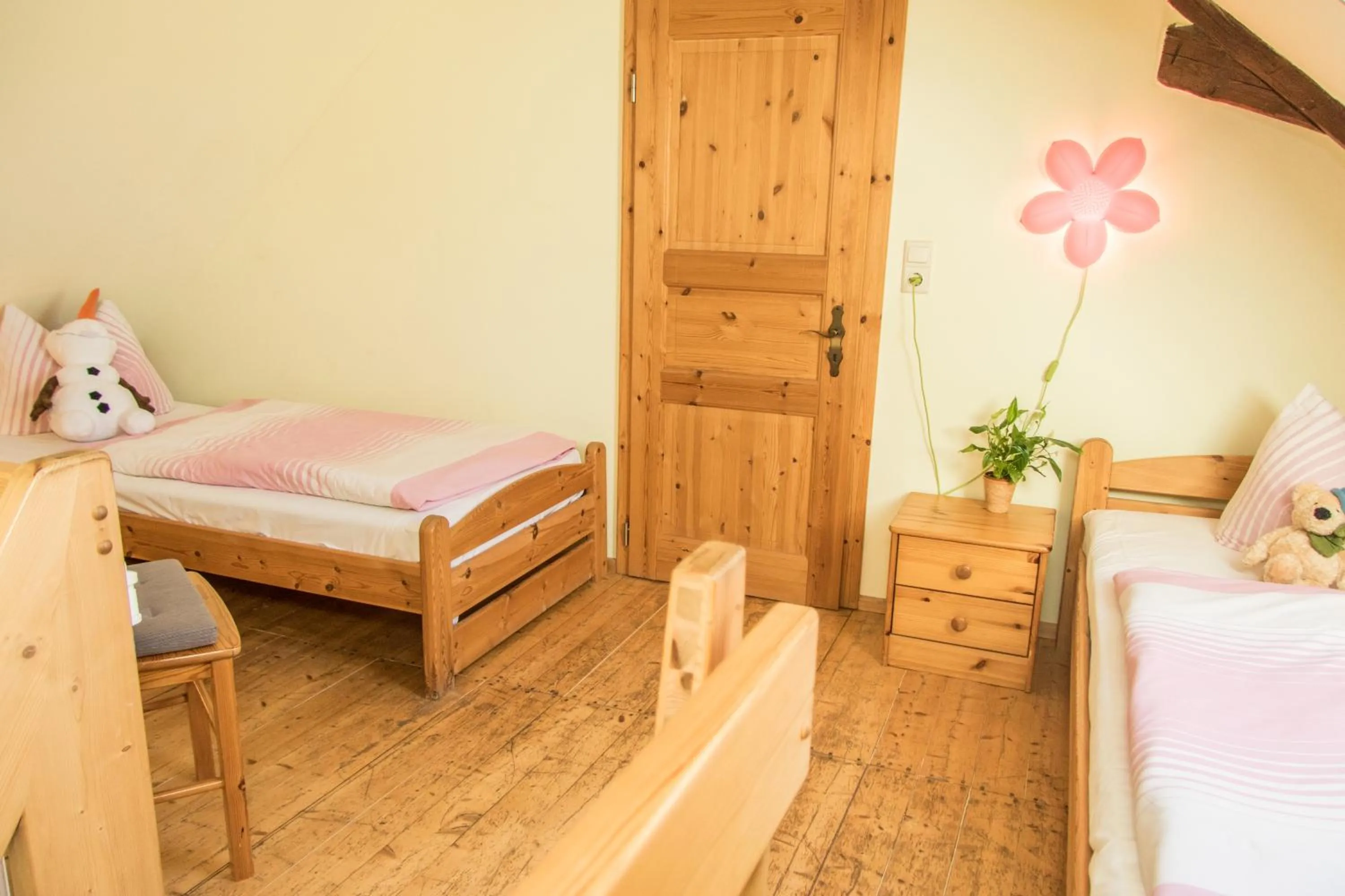 Bed in Landhotel & Reiterhof Schumann