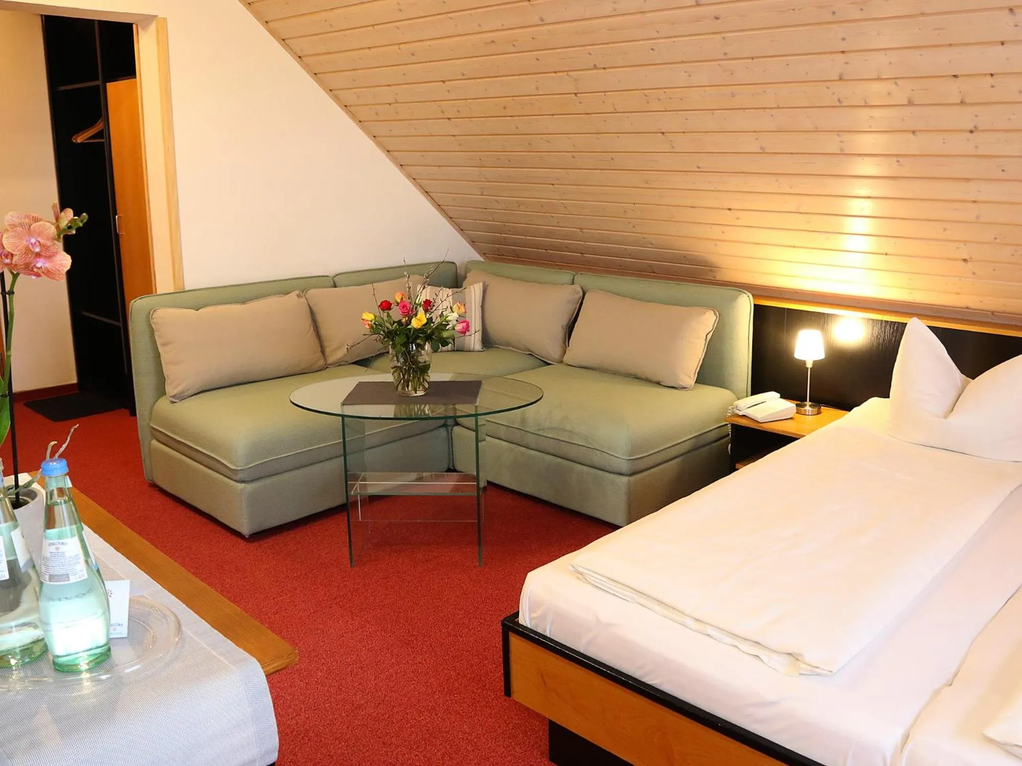 Bed in Landhotel & Reiterhof Schumann