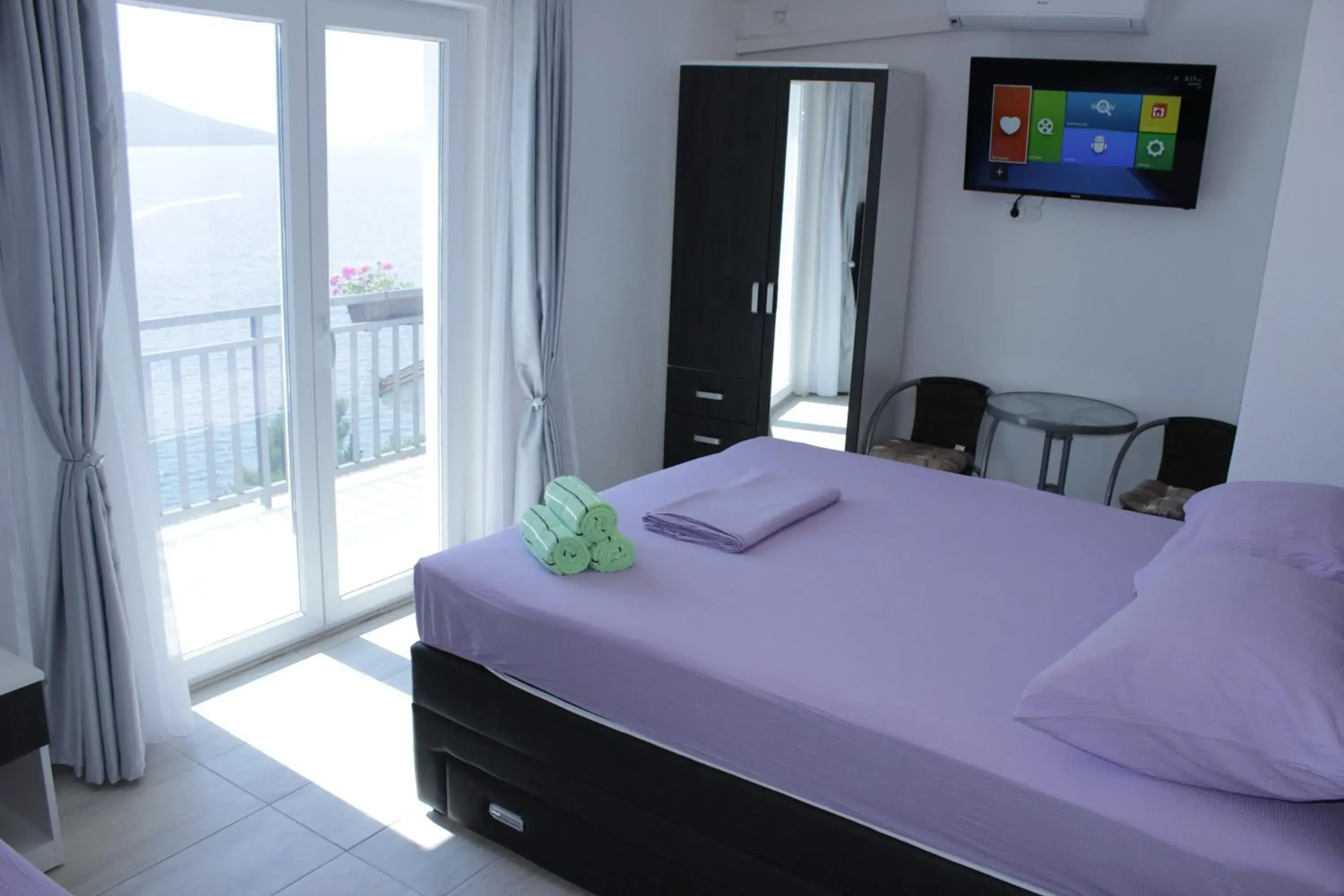 Guest House Put Guest House Put