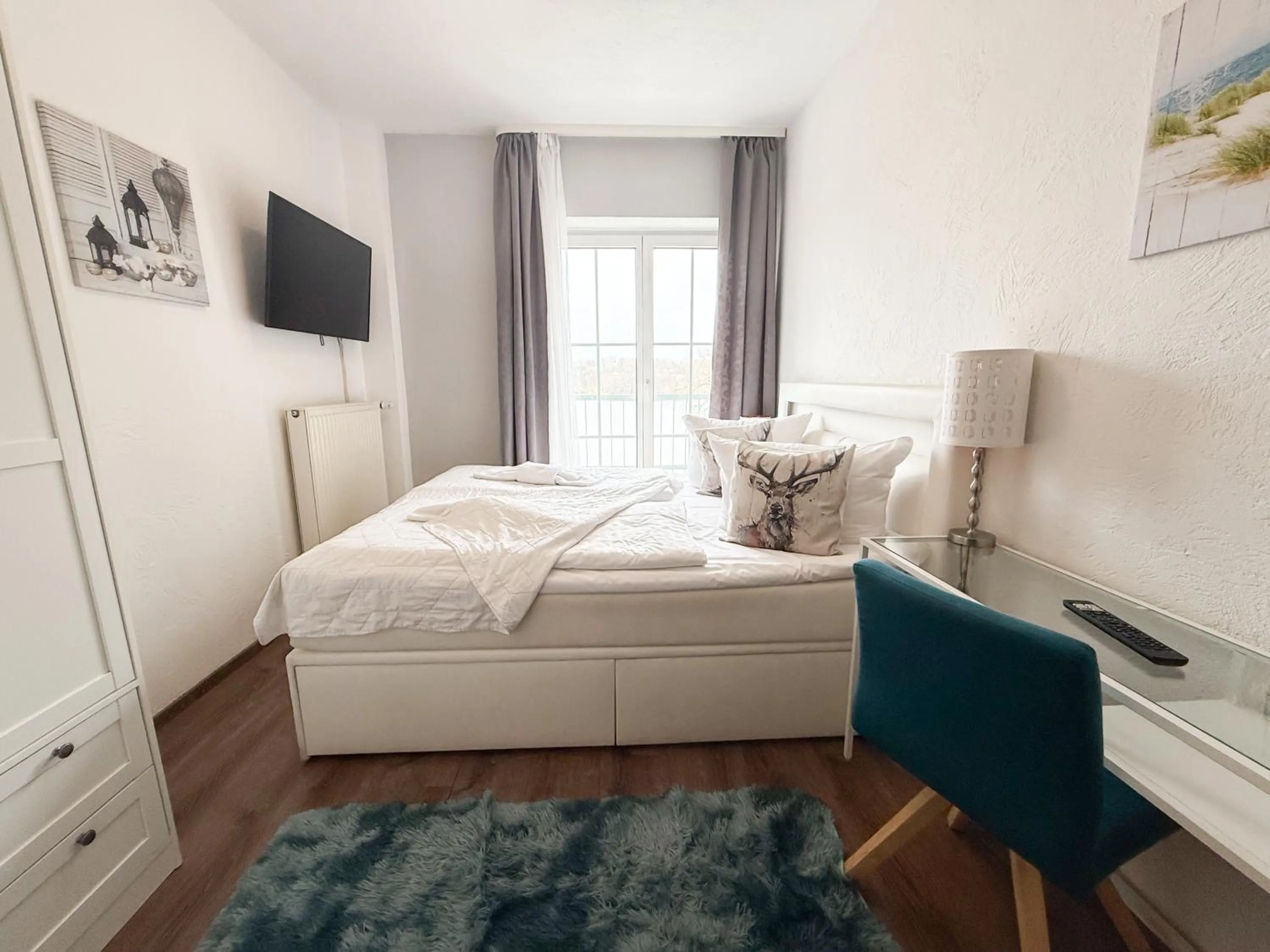 Bed in Strandhotel Vier Jahreszeiten Buckow