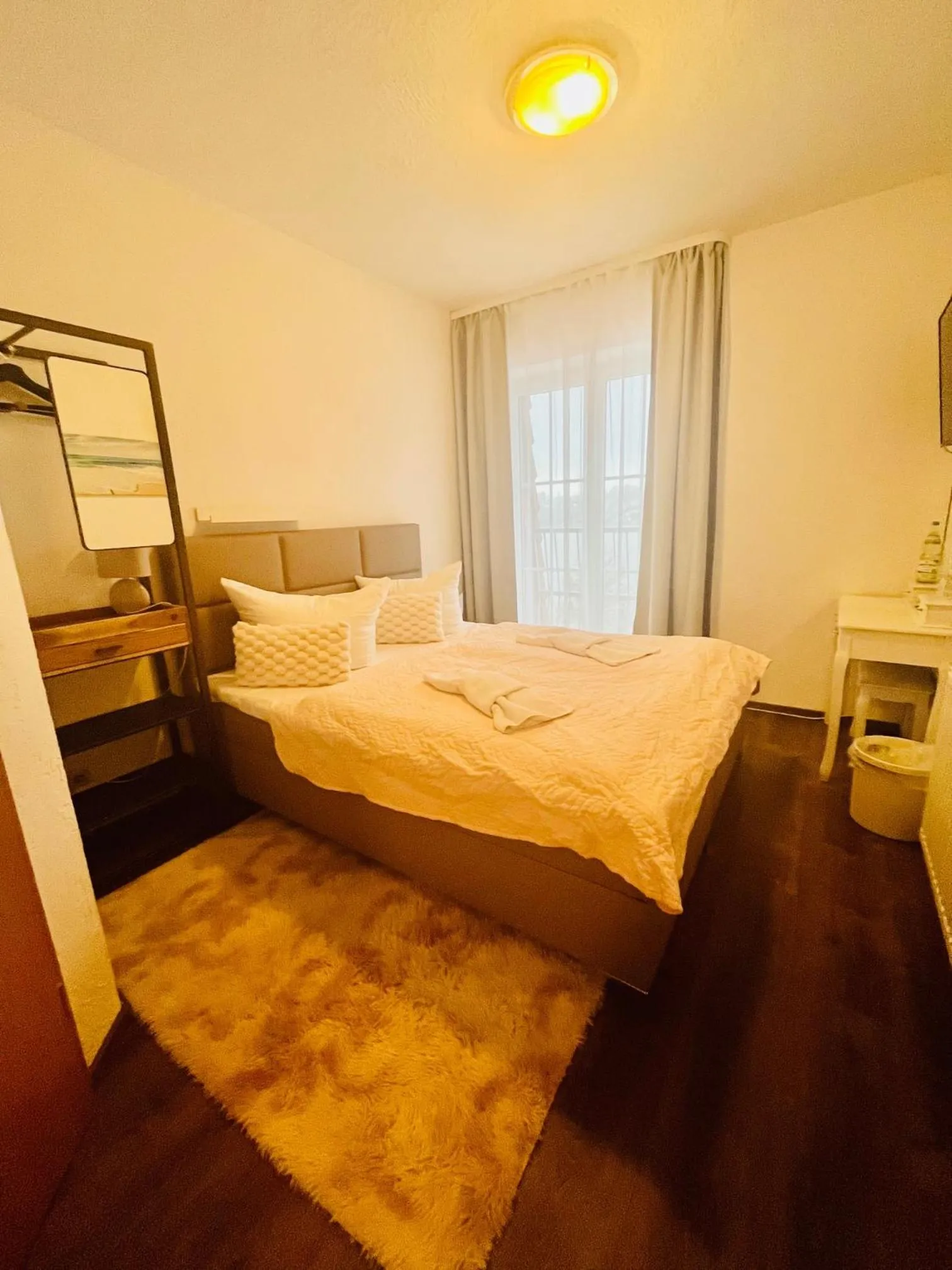 Bed in Strandhotel Vier Jahreszeiten Buckow