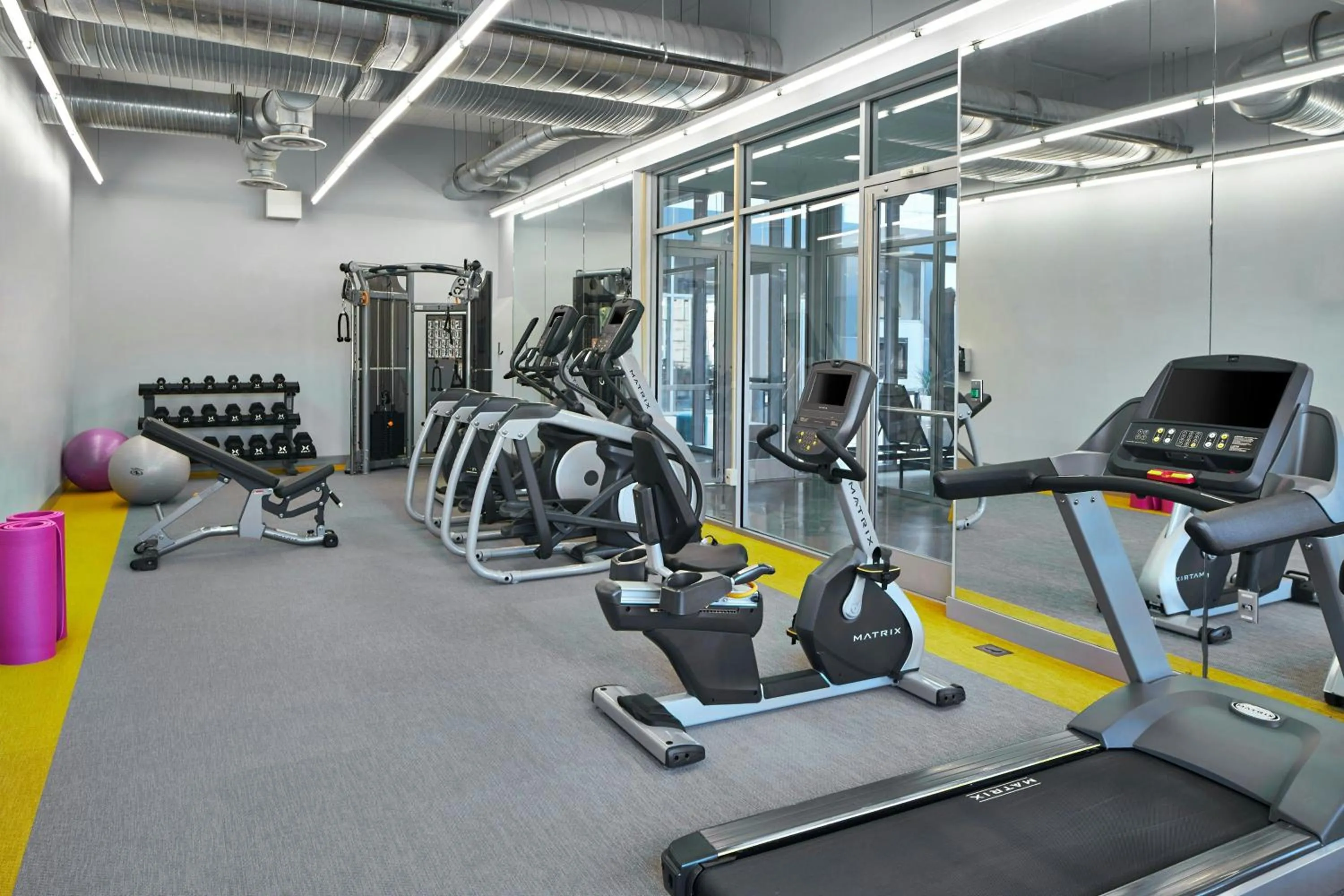 Fitness centre/facilities in Aloft Dulles Airport North