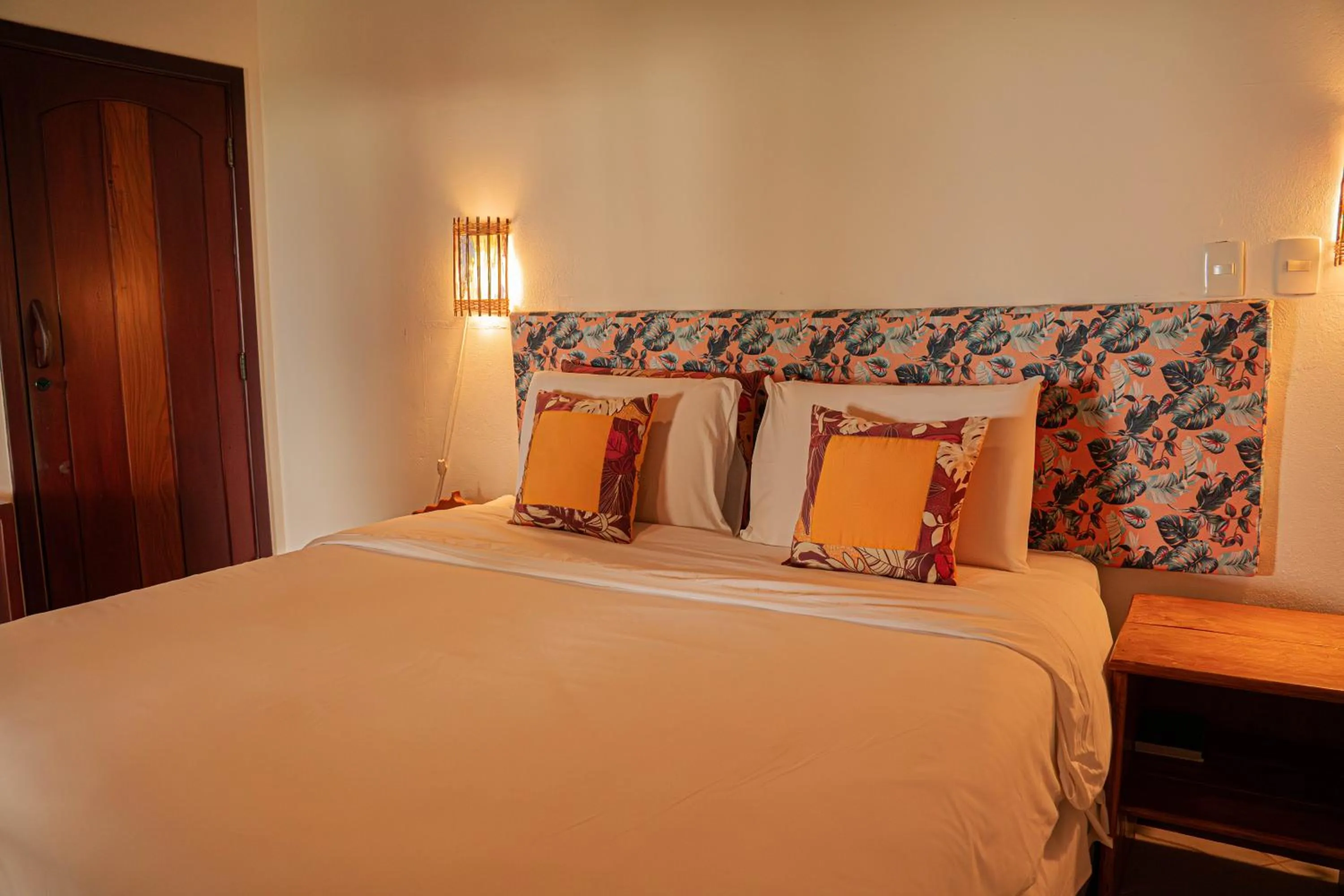 Bed in Mar Paraíso Hotel