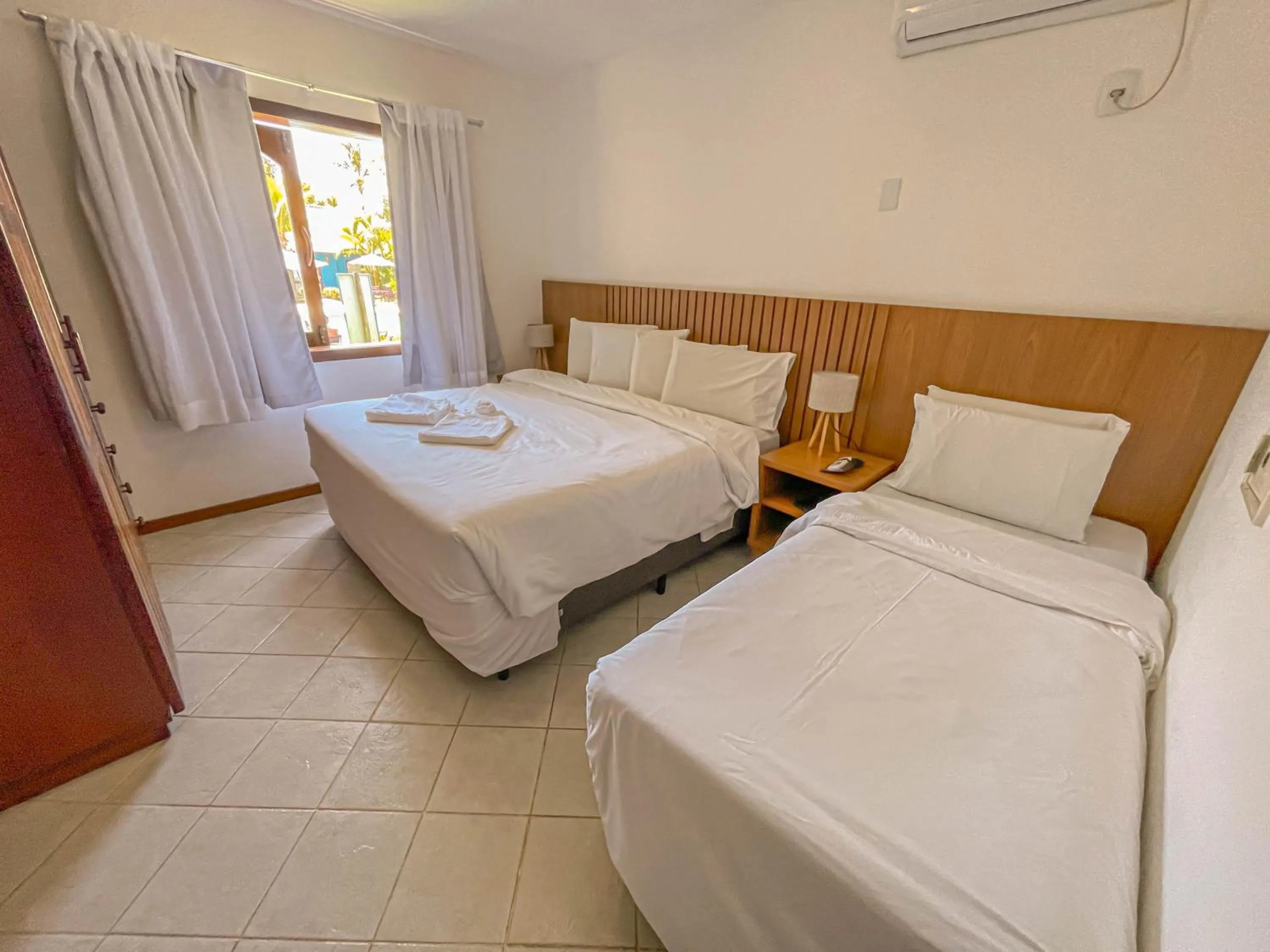 Bed in Mar Paraíso Hotel