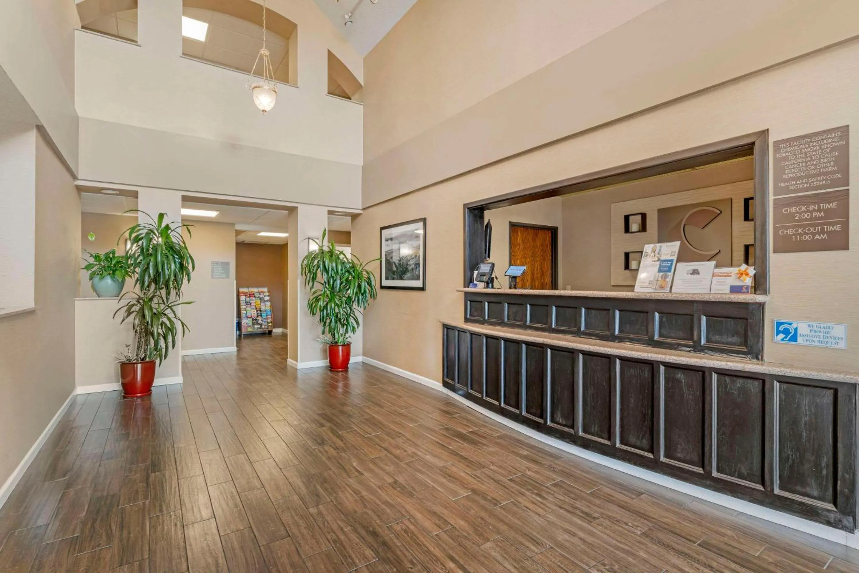Lobby or reception in Comfort Inn Lathrop Stockton Airport